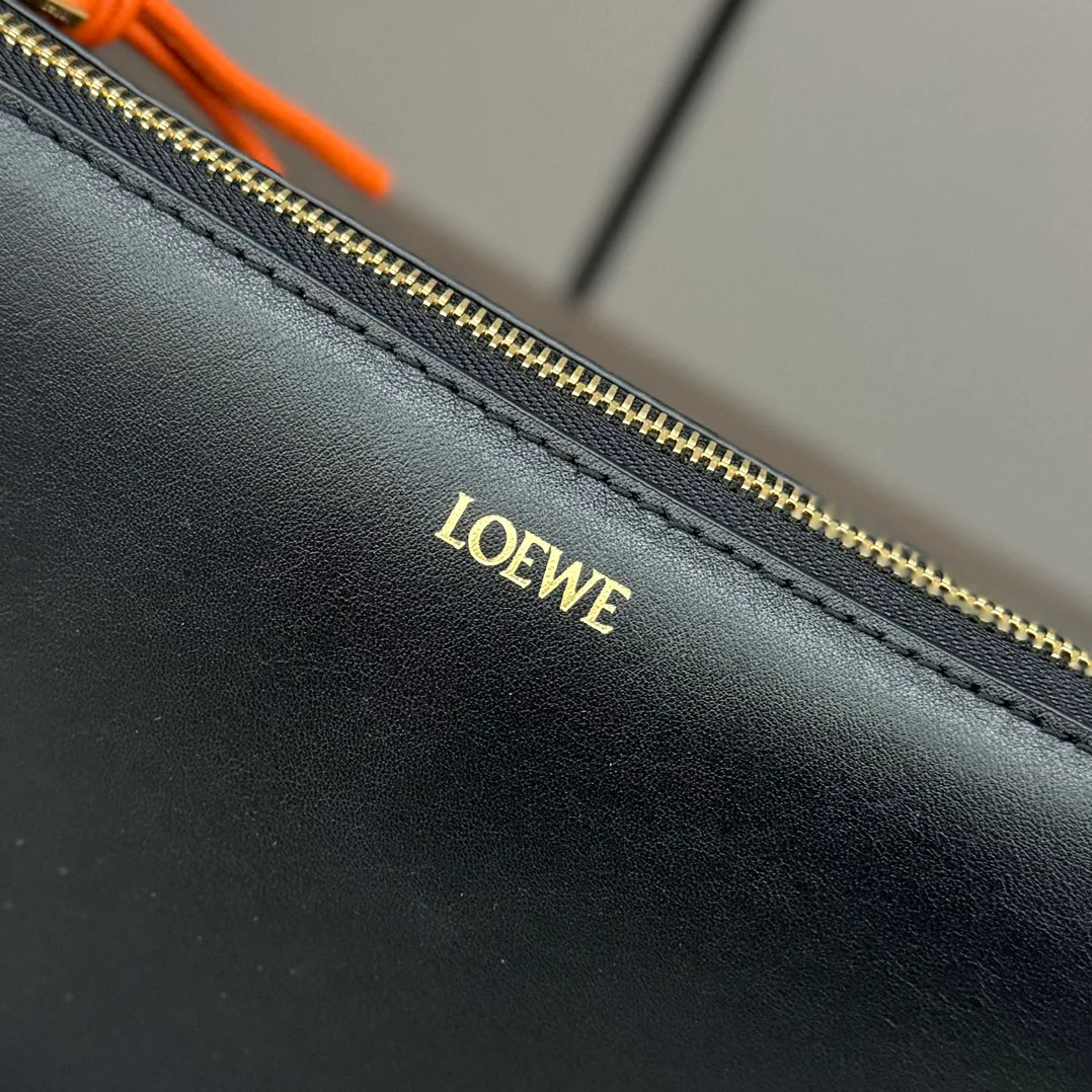 Клатчи Женские Loewe 18116459