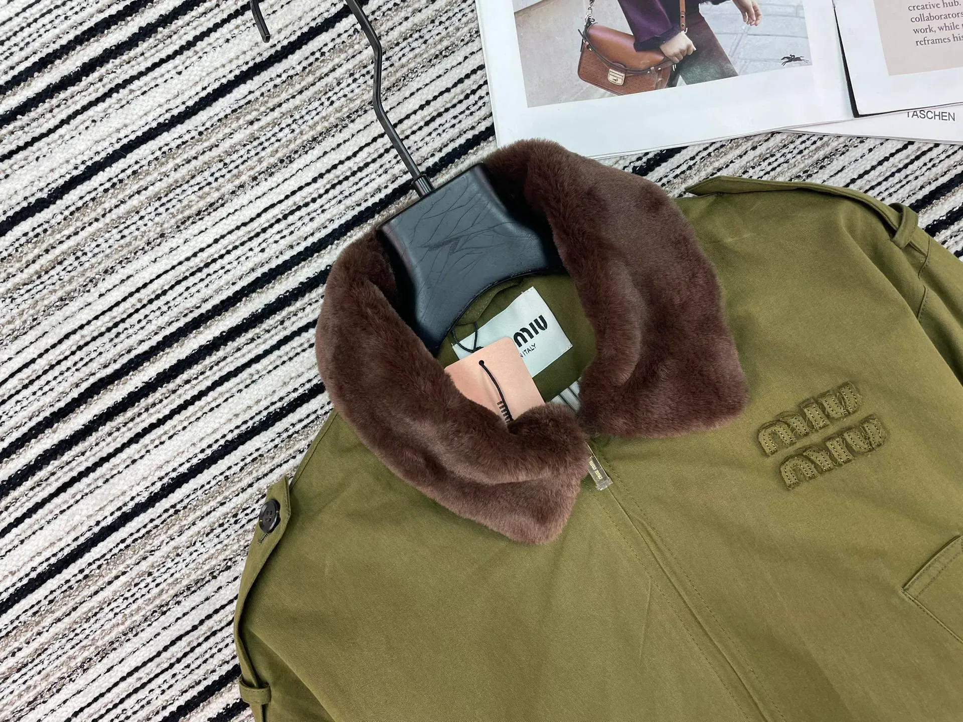 Куртки И Пуховики Женские Miu Miu 3924393