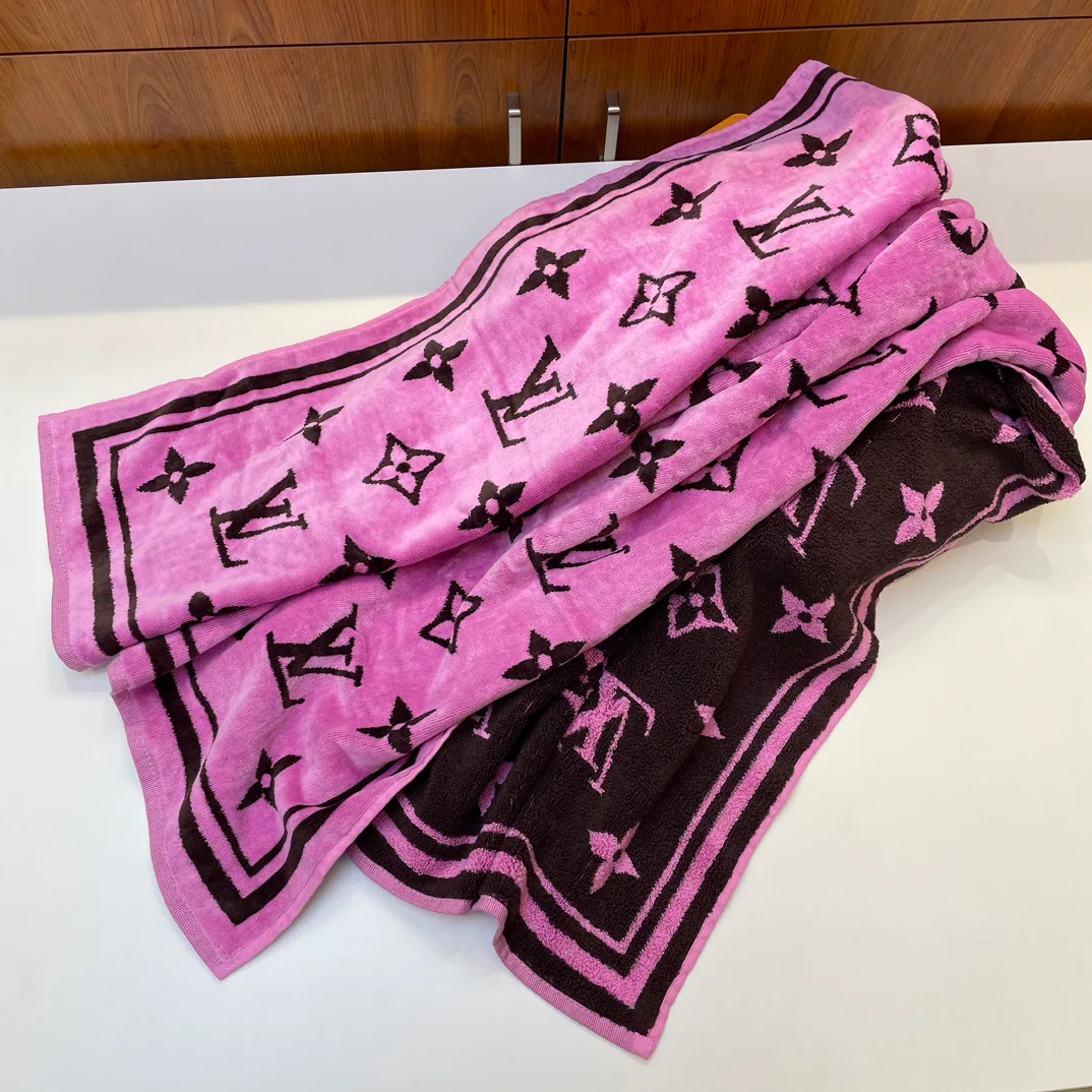 Текстиль Louis Vuitton 281270