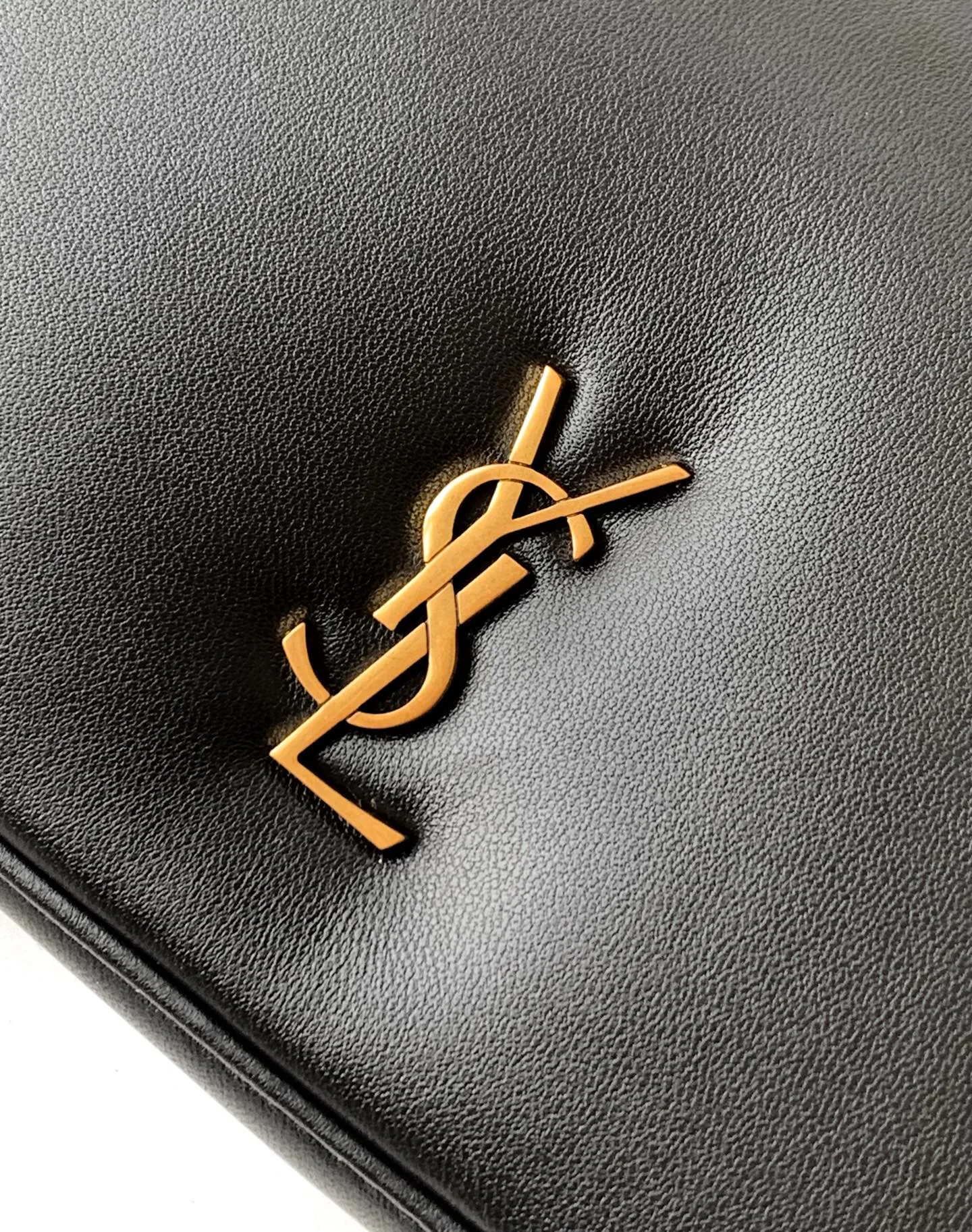 Сумки На Ремне Женские Saint Laurent 11309778