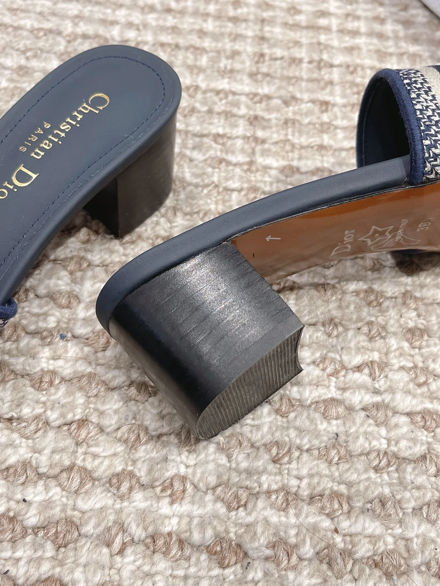 Босоножки Женские Christian Dior 11600085