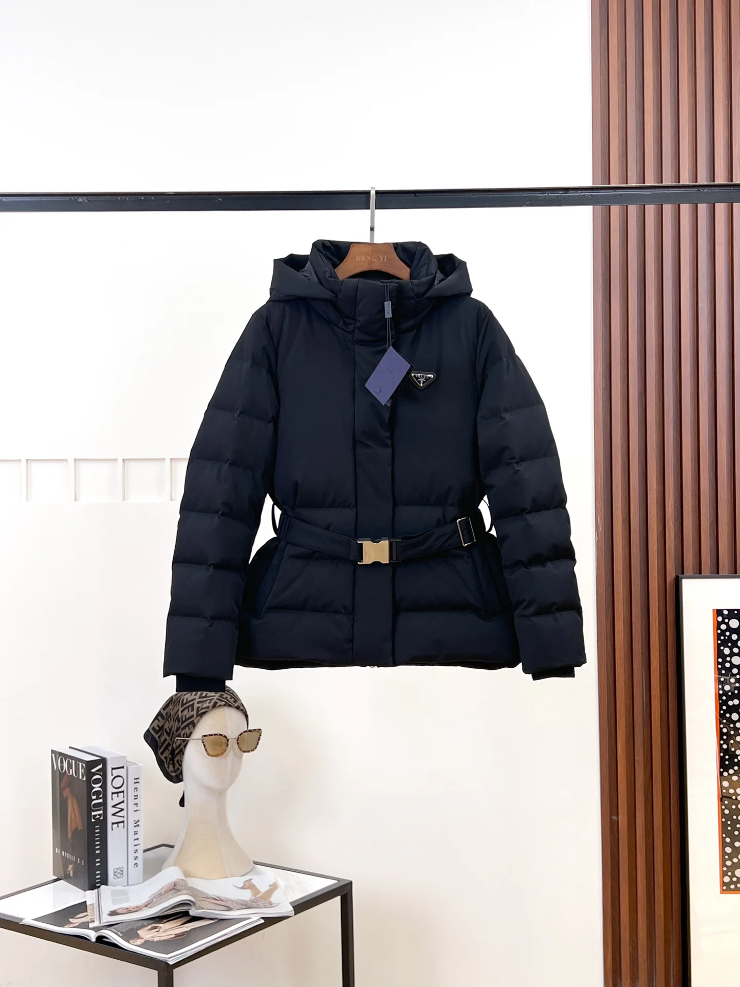 Куртки И Пуховики Женские Prada 18228711