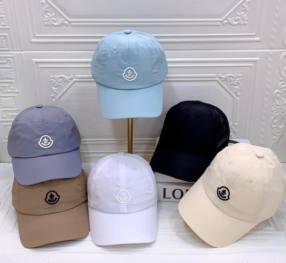 Головные Уборы Moncler 12882177