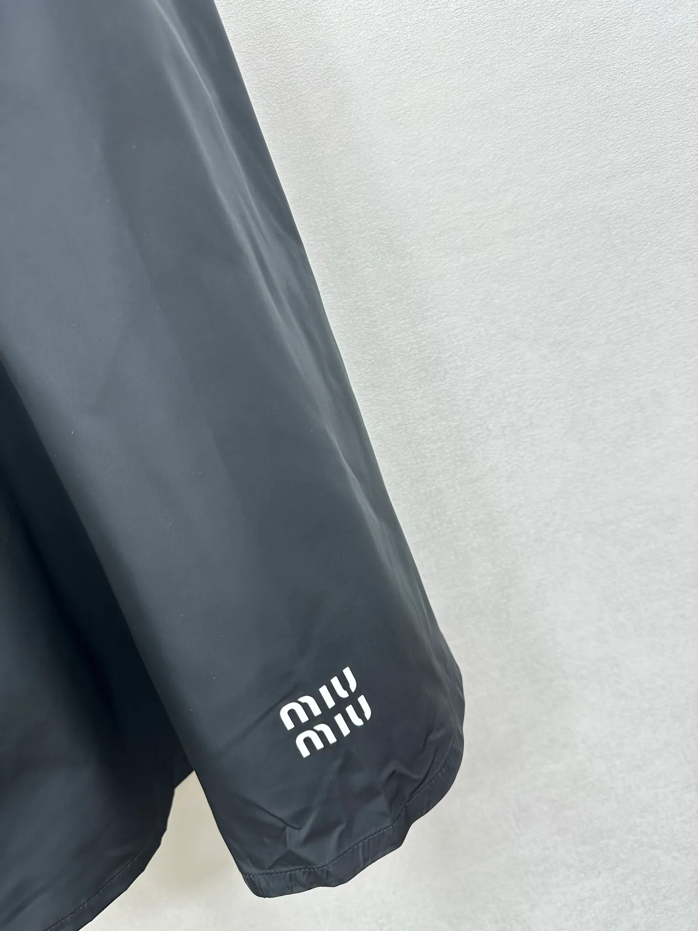 Куртки И Пуховики Женские Miu Miu 11484007