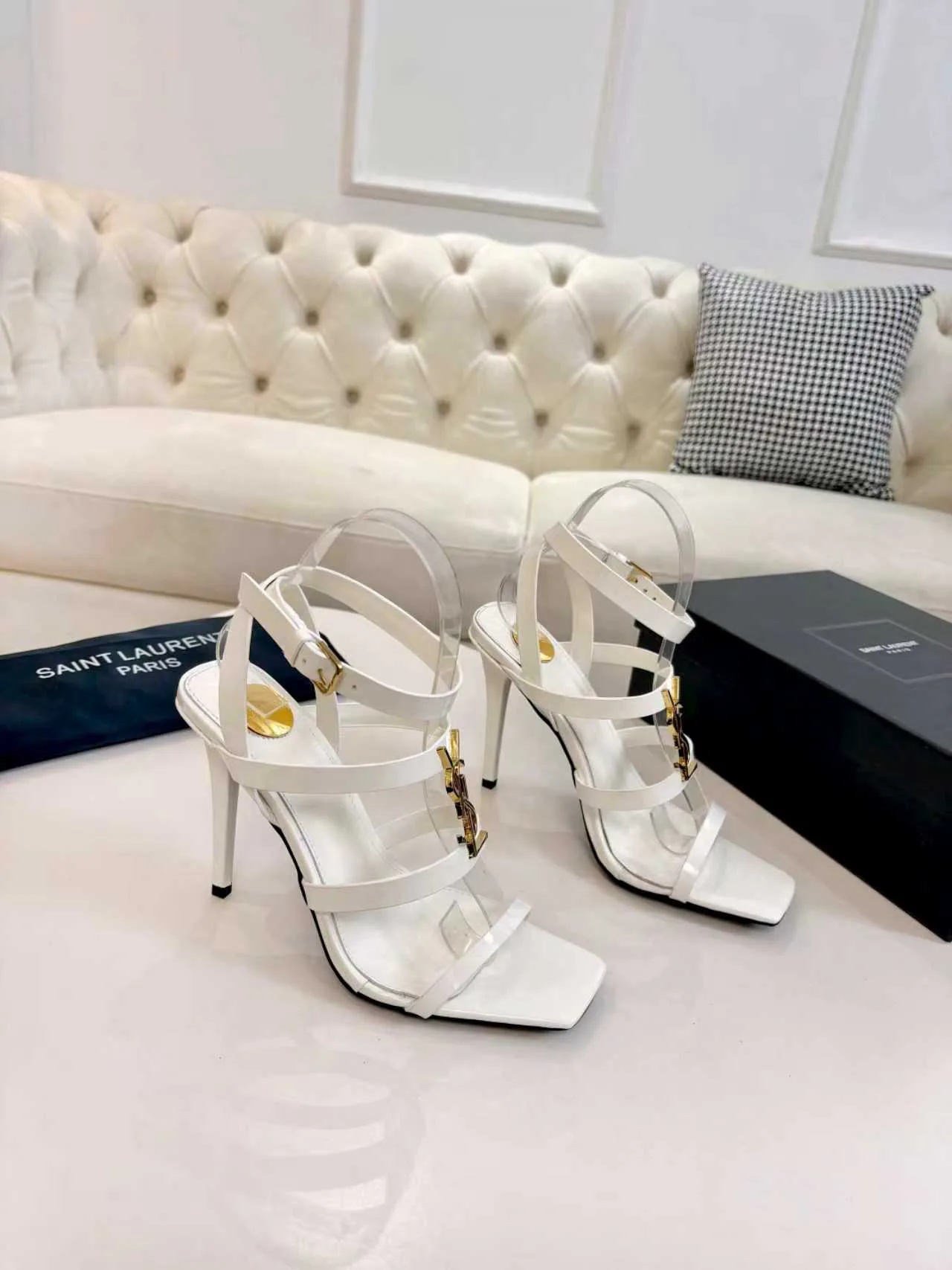 Босоножки Женские Saint Laurent 755768