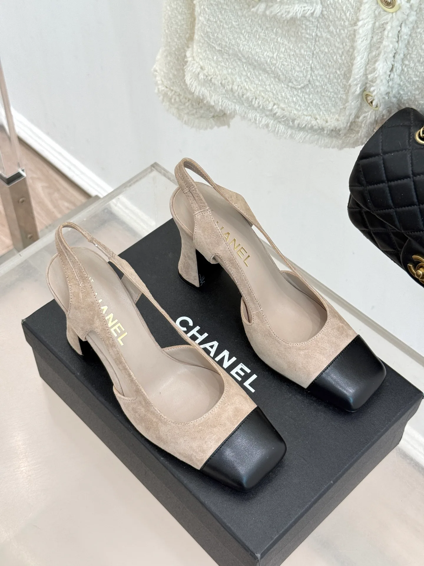 Босоножки Женские Chanel 13151688