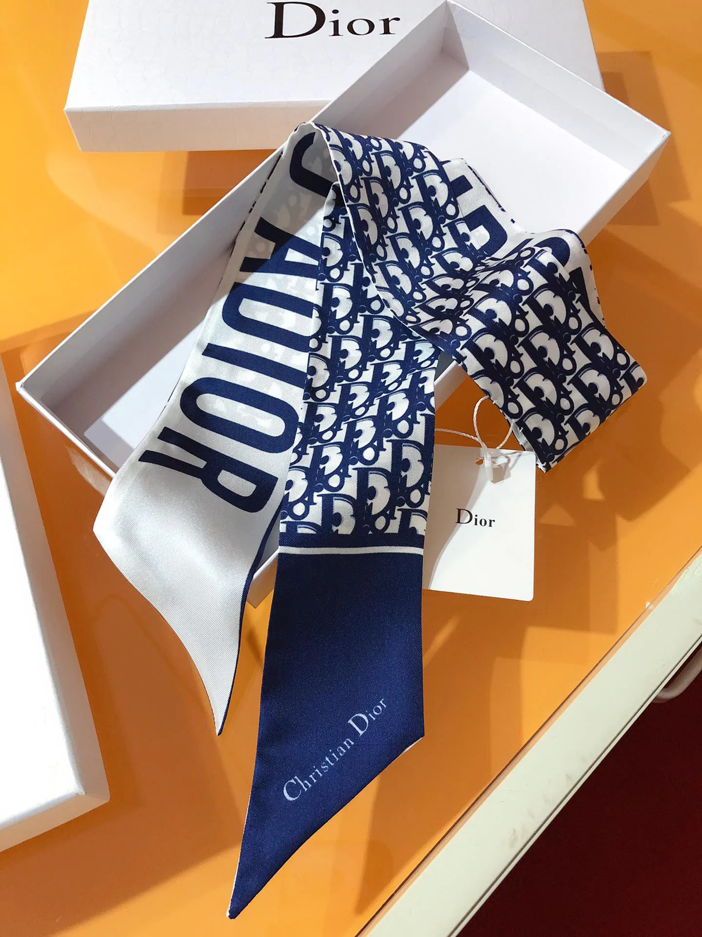 Платки Christian Dior 11882965