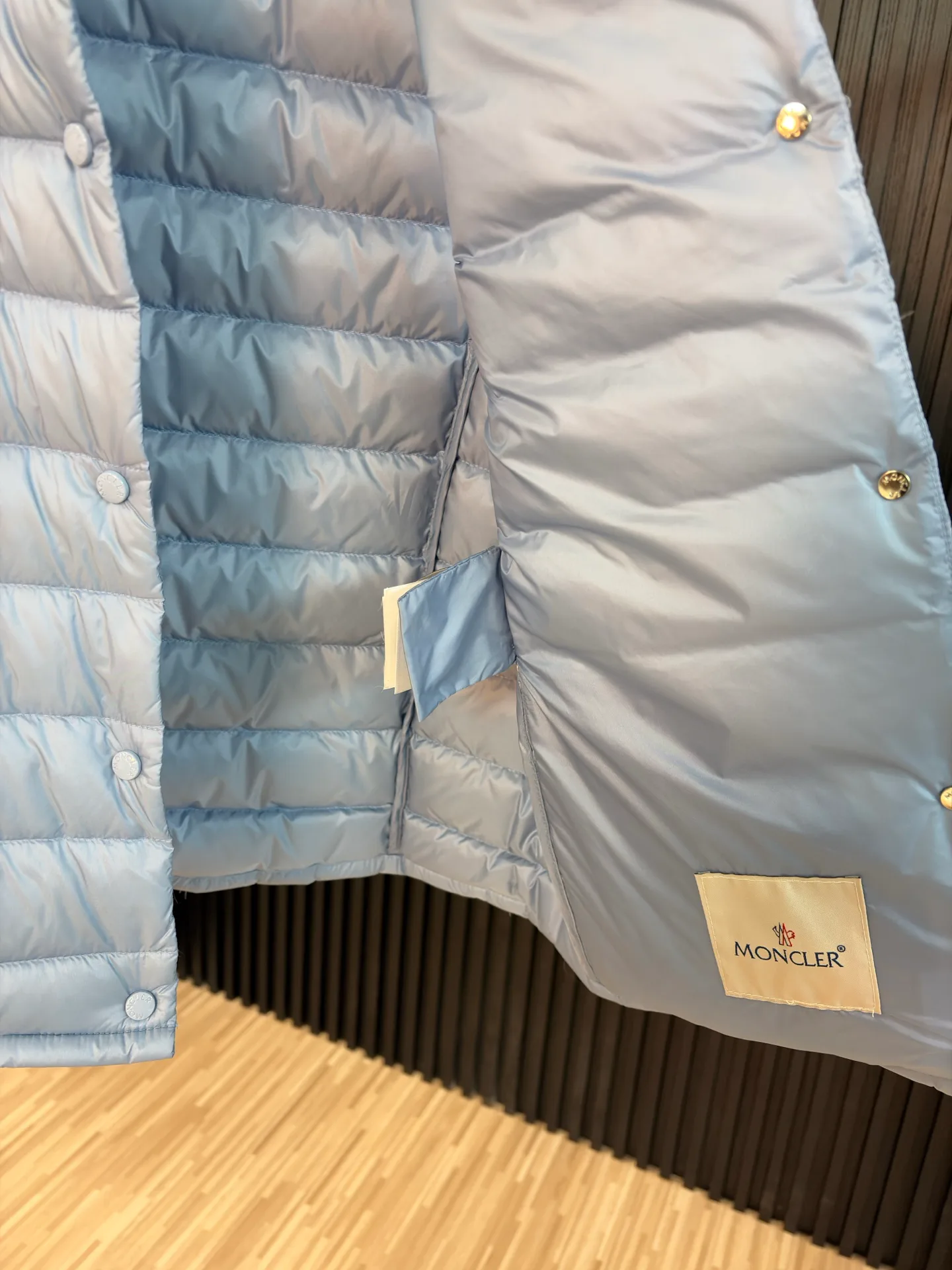 Жилеты Женские Moncler 18141000