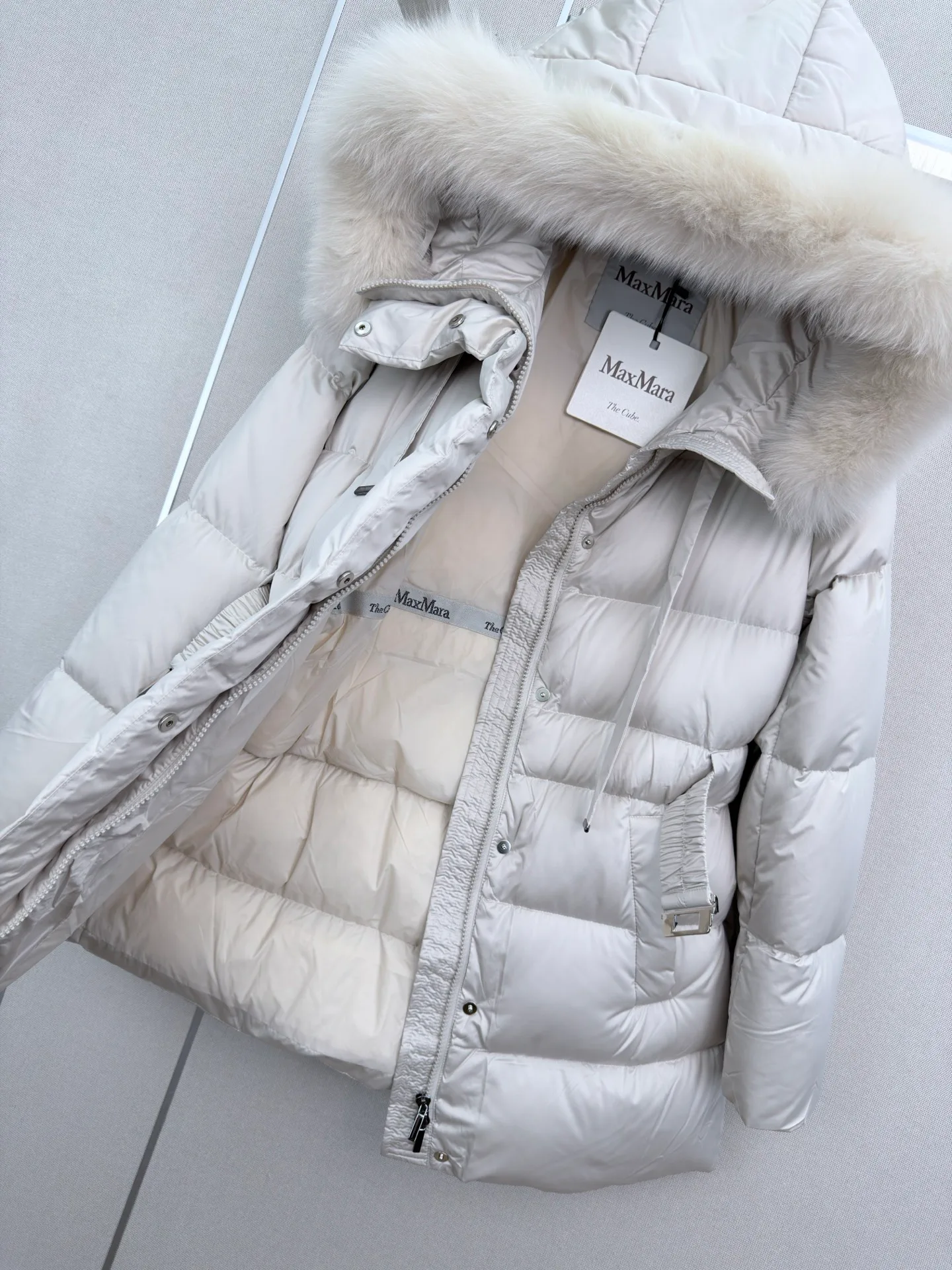 Куртки И Пуховики Женские Max Mara 18056362