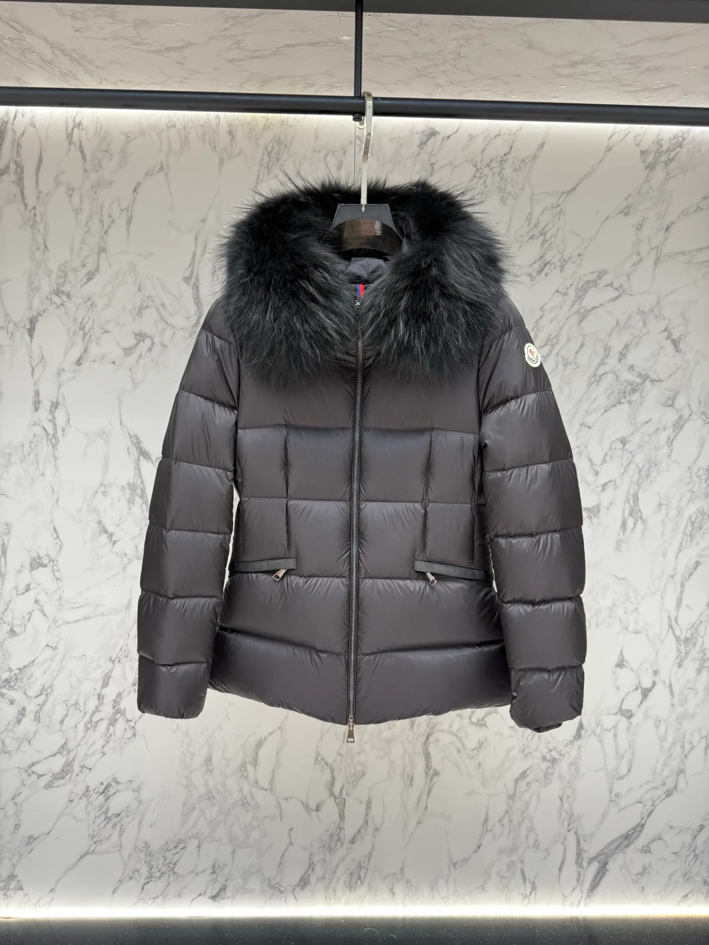 Куртки И Пуховики Женские Moncler 19426833