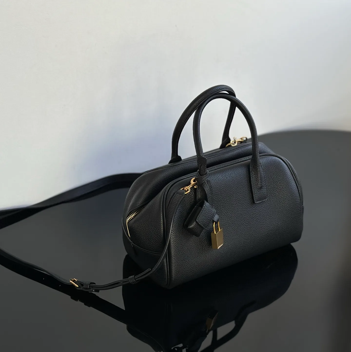 Классические Сумки Женские Saint Laurent 11087082