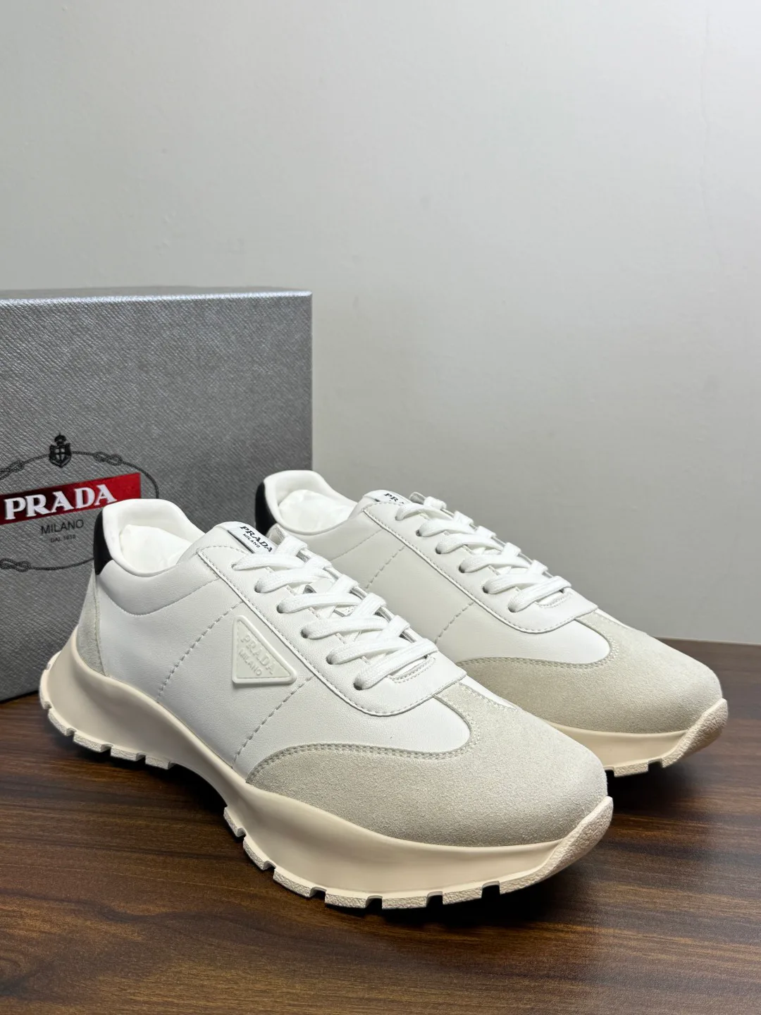 Кроссовки Мужские Prada 19623448
