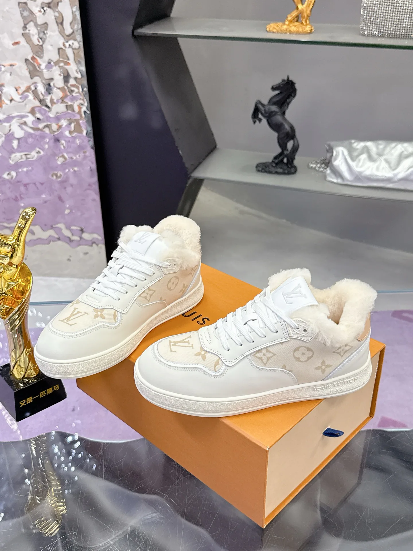 Угги Женские Louis Vuitton 379399