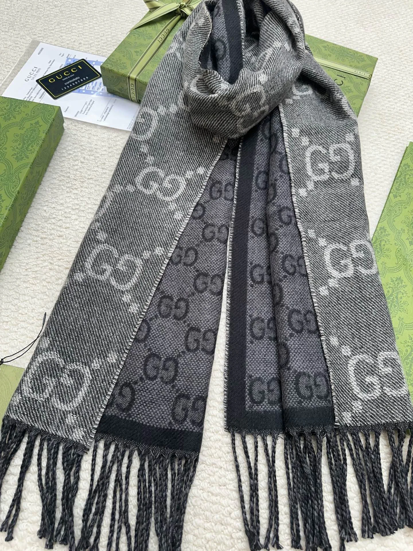 Шарфы Gucci 18003246