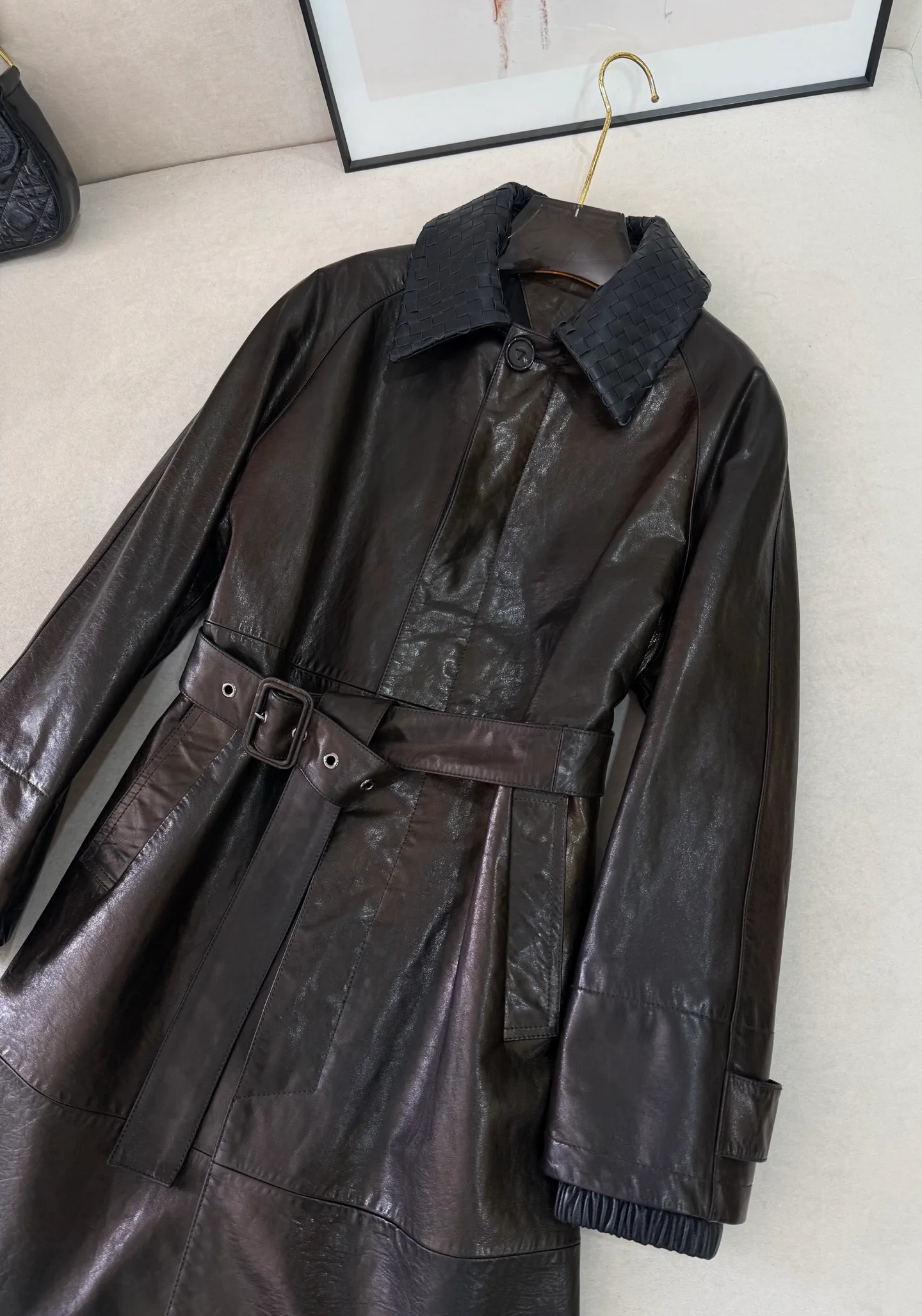 Кожаные Куртки И Дублёнки Женские Bottega Veneta 18259729