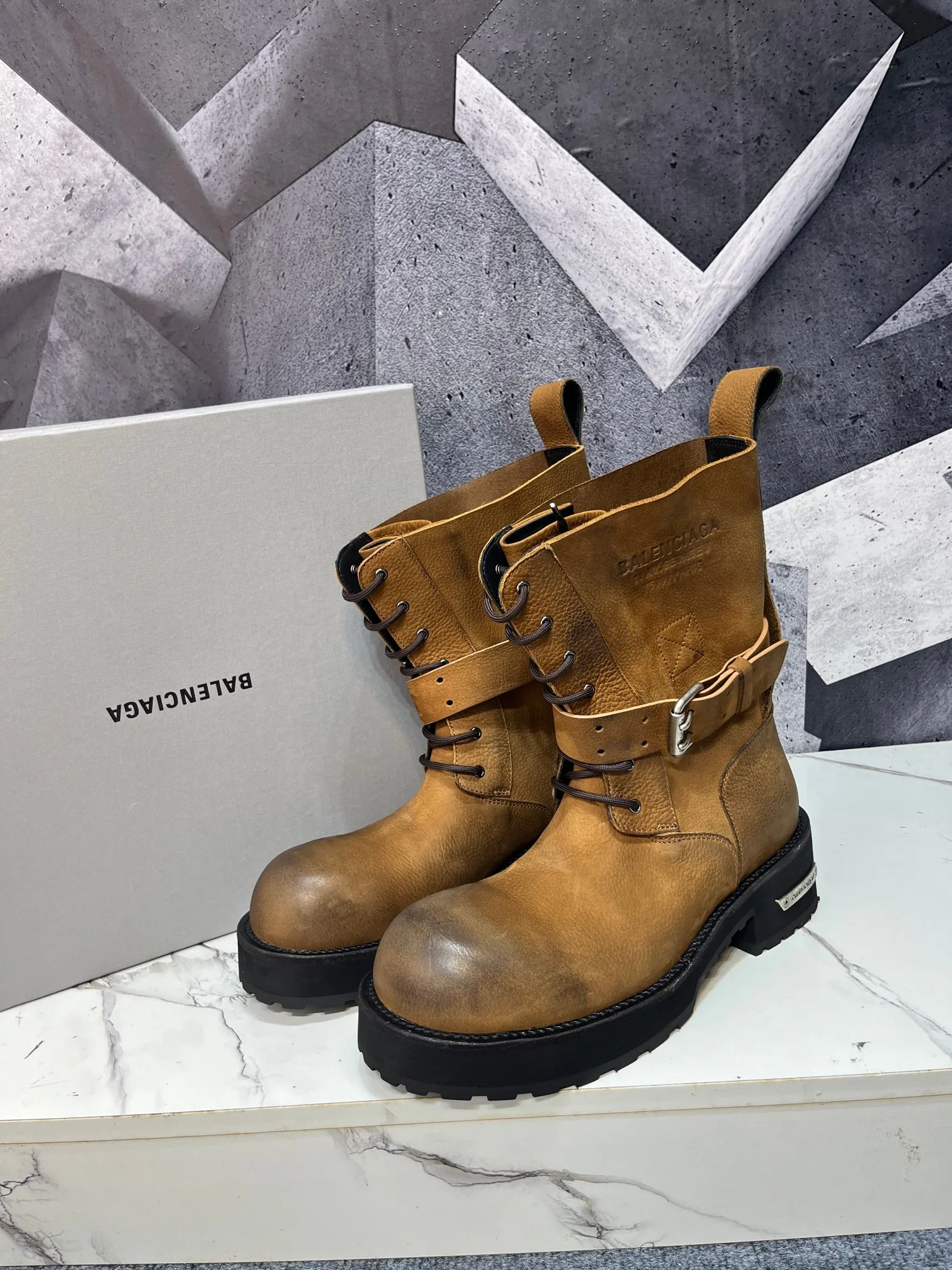 Ботинки Мужские Balenciaga 17962247