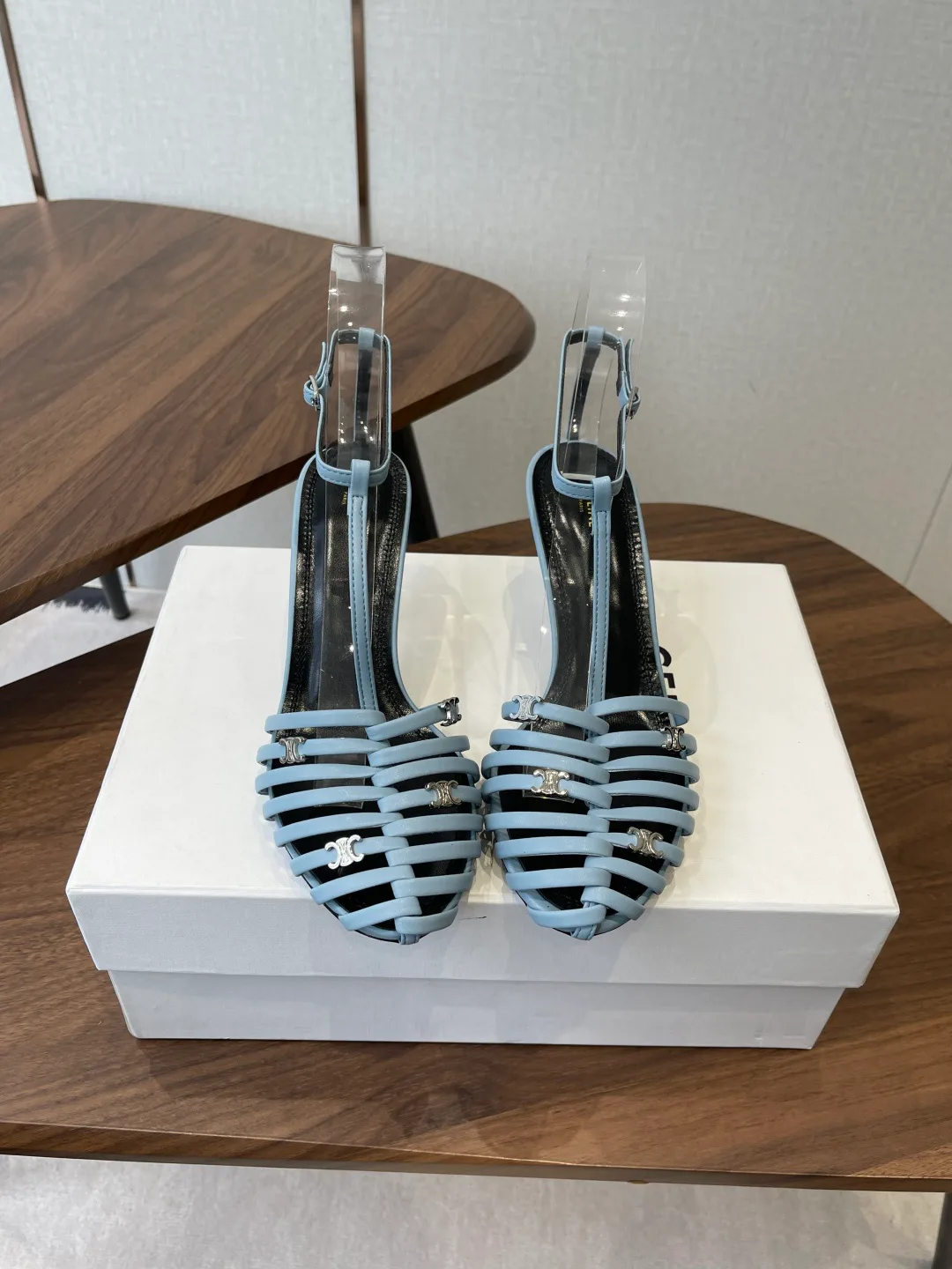 Босоножки Женские Celine 11645185