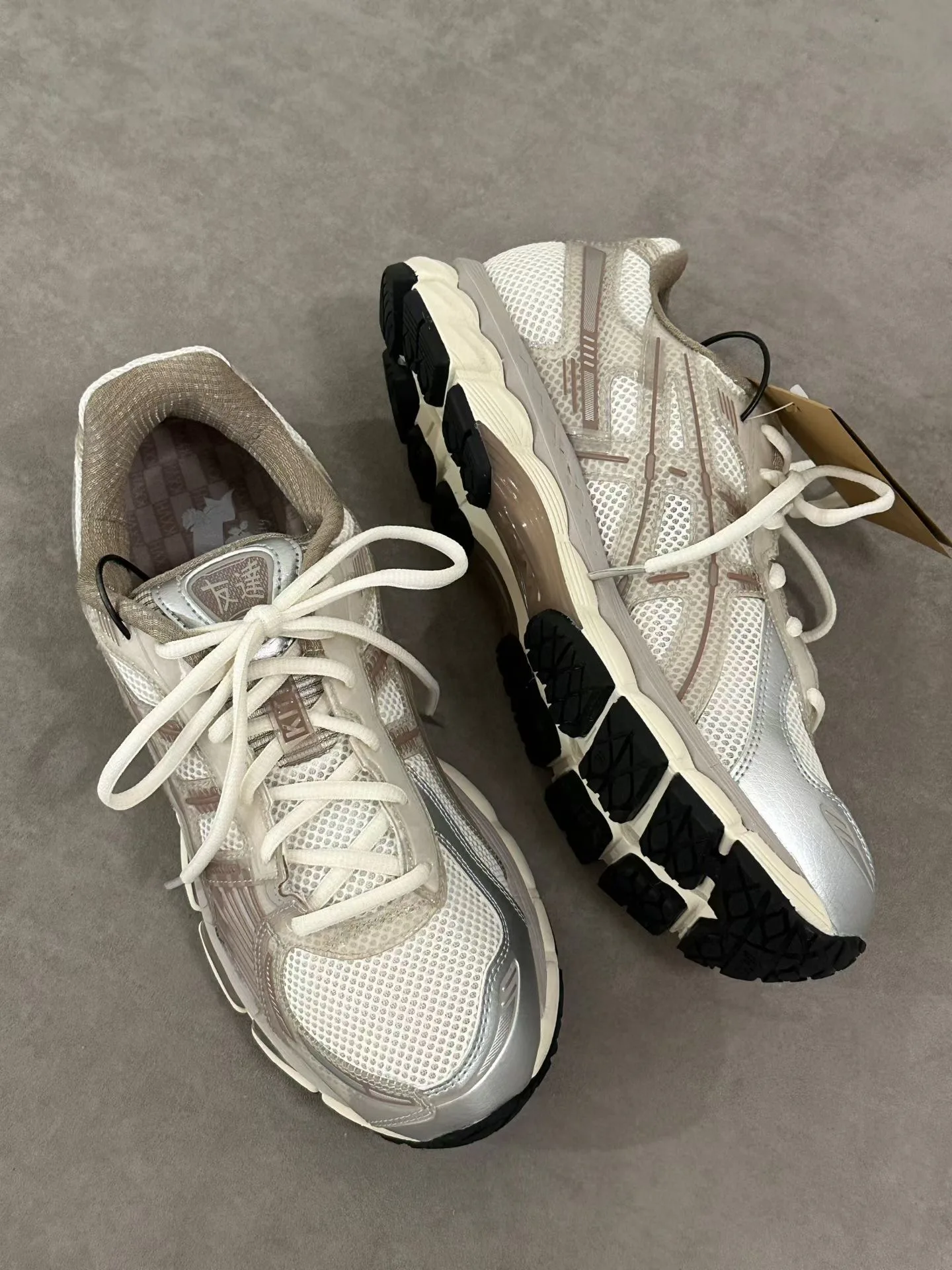 Кроссовки Женские Asics 17065412