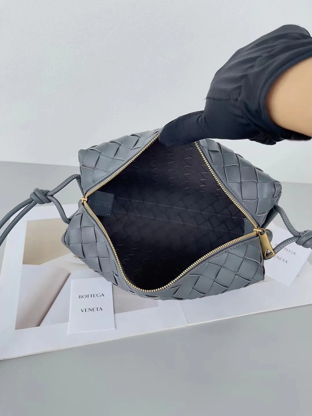 Сумки На Ремне Женские Bottega Veneta 1243123
