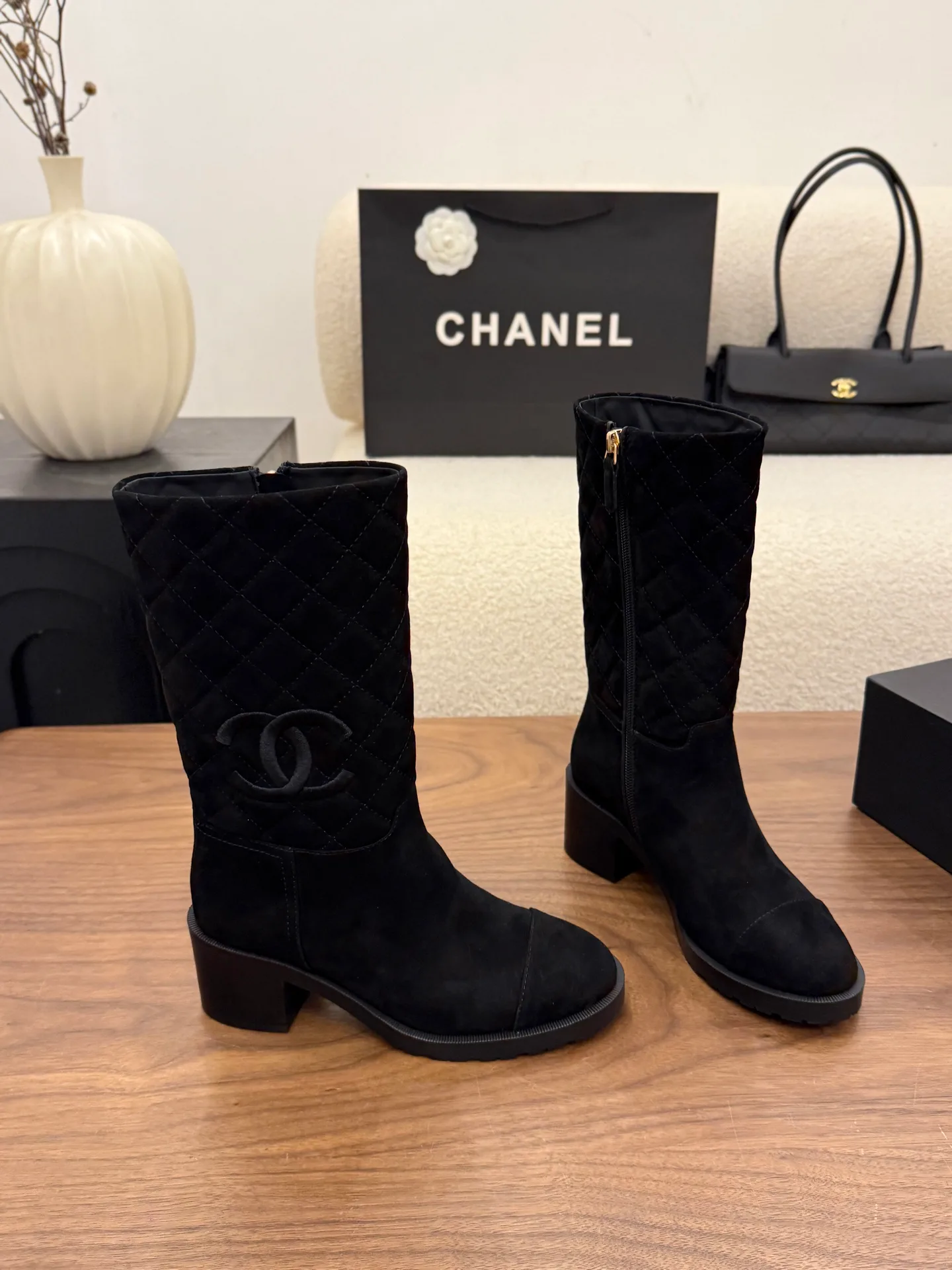 Сапоги Женские Chanel 19050163