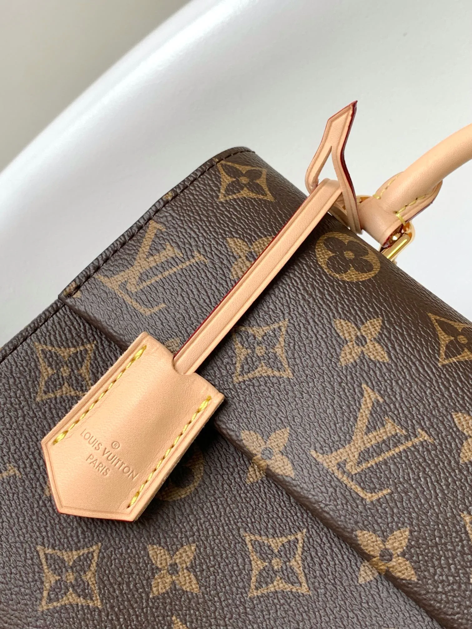 Классические Сумки Женские Louis Vuitton 17699142