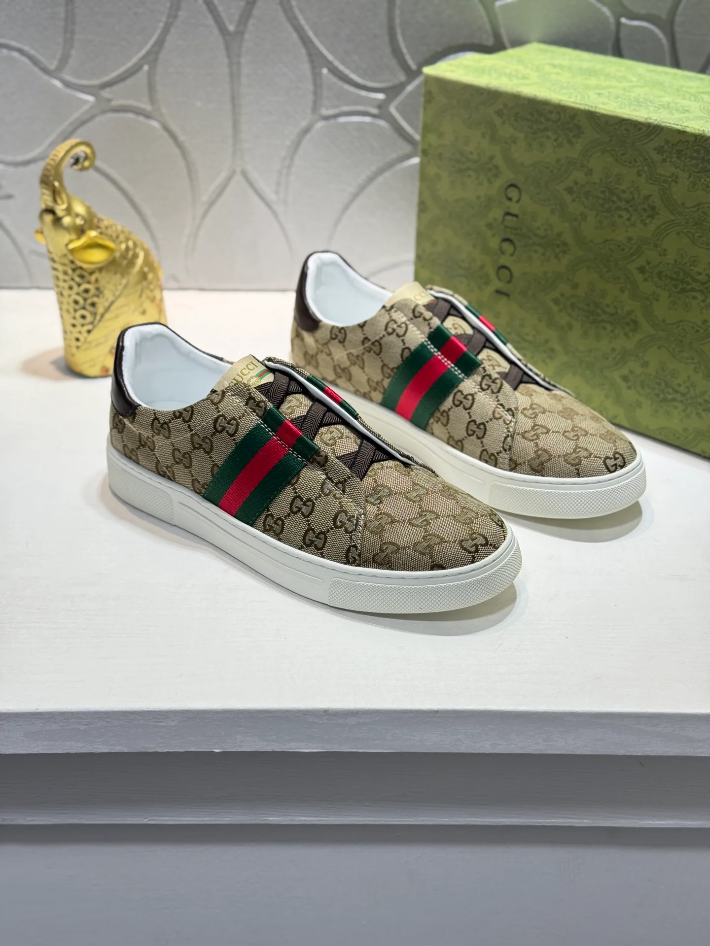 Кроссовки Мужские Gucci 17961816