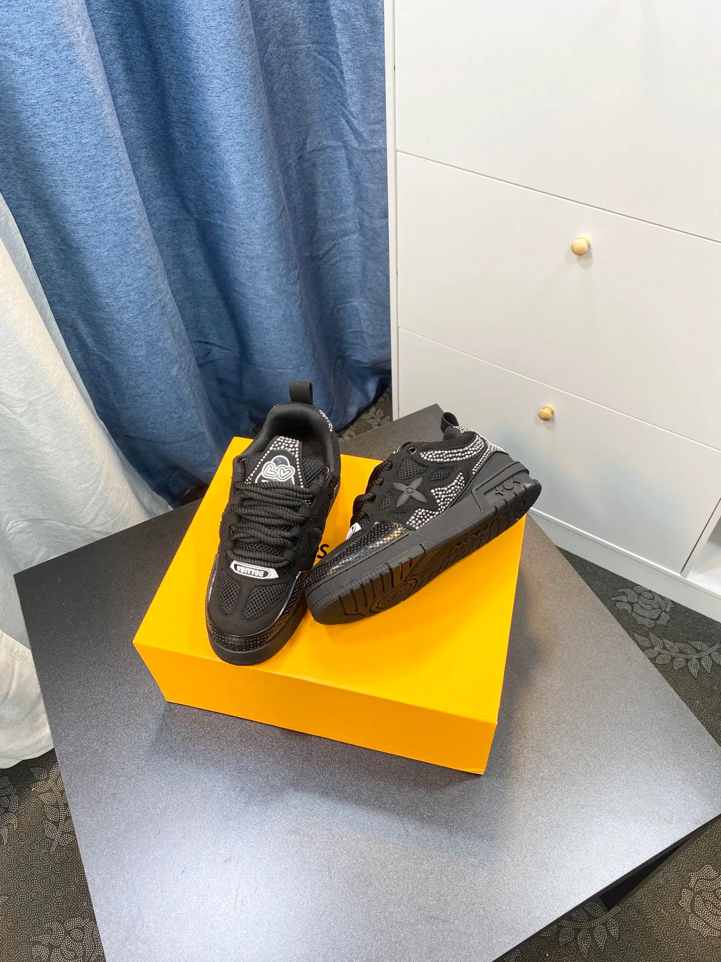 Кроссовки Женские Louis Vuitton 378058