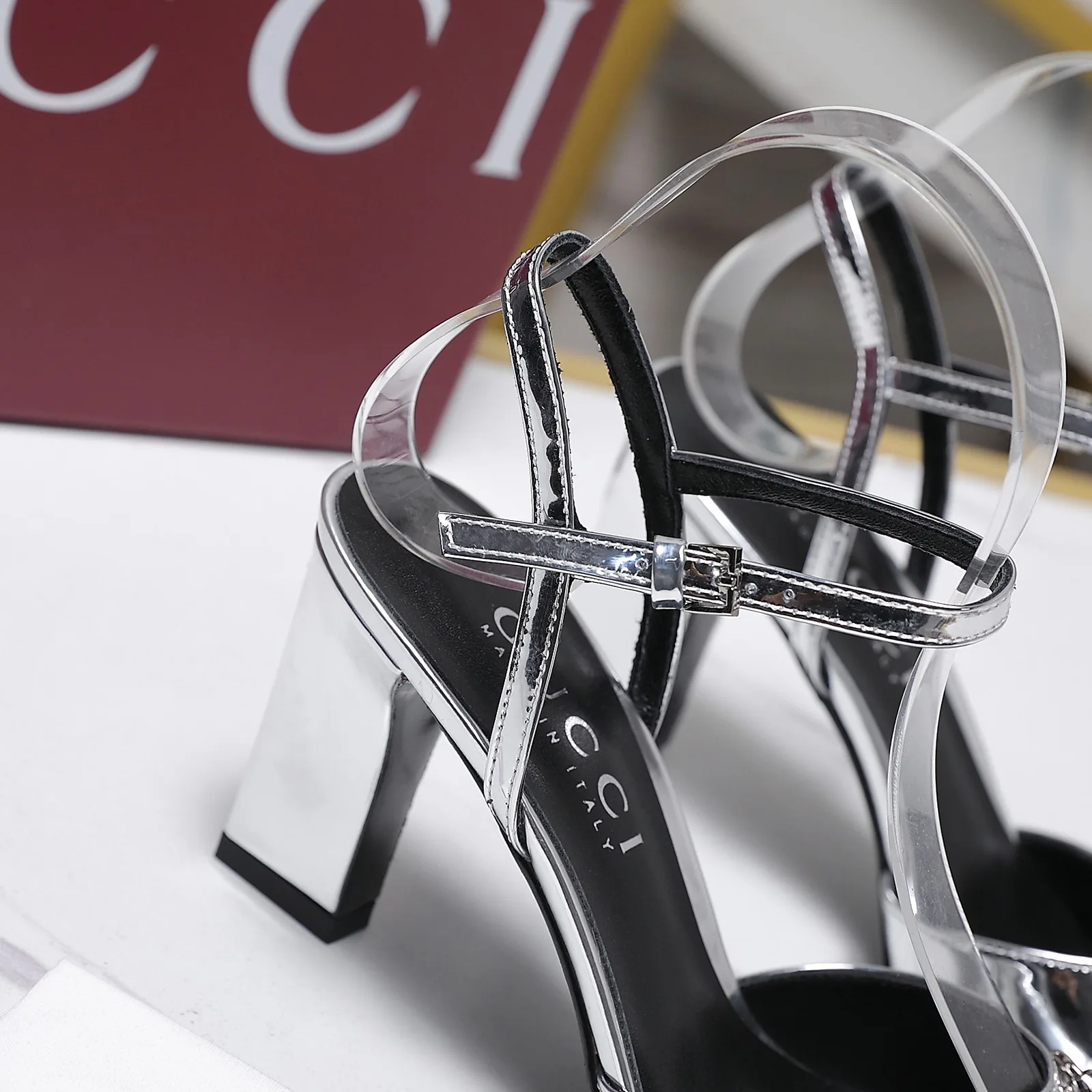 Босоножки Женские Gucci 13542414