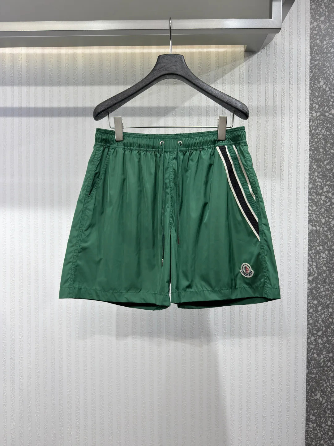 Куртки И Пуховики Мужские Moncler 13253160