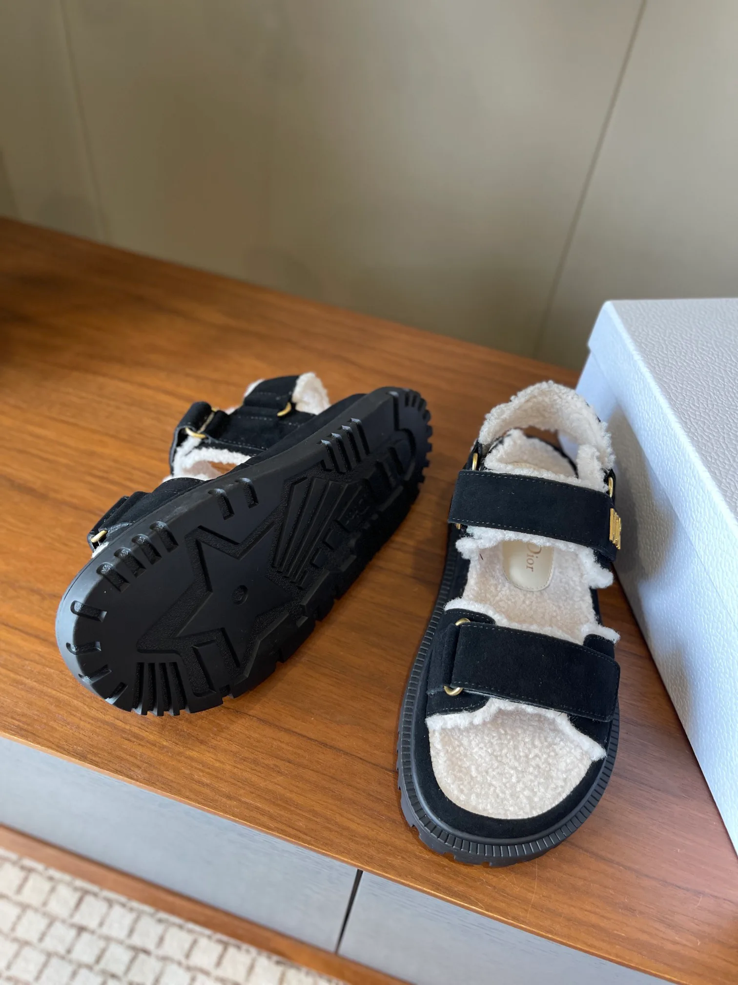 Сандалии Женские Christian Dior 133259