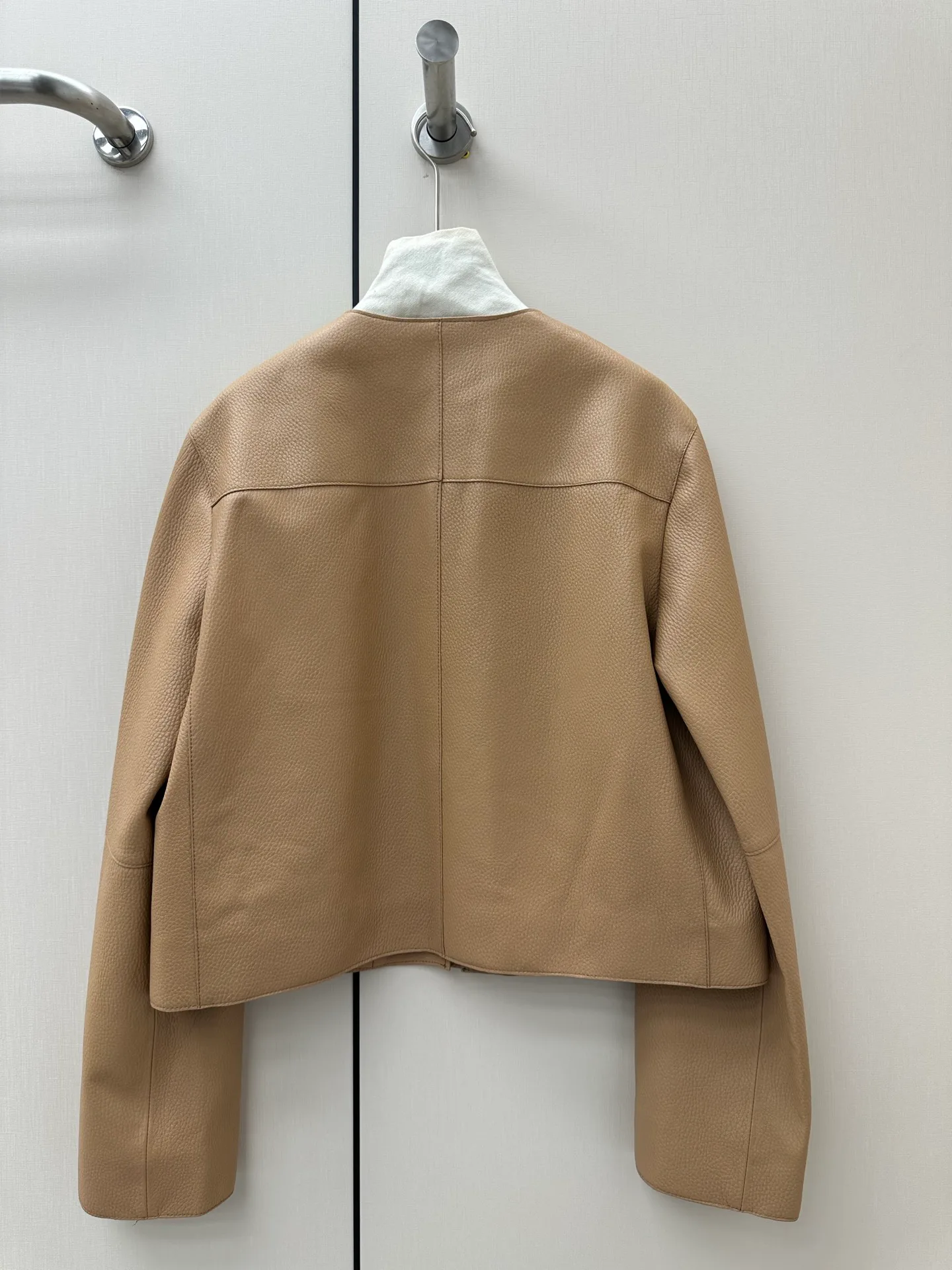 Кожаные Куртки И Дублёнки Женские Hermes 17940574
