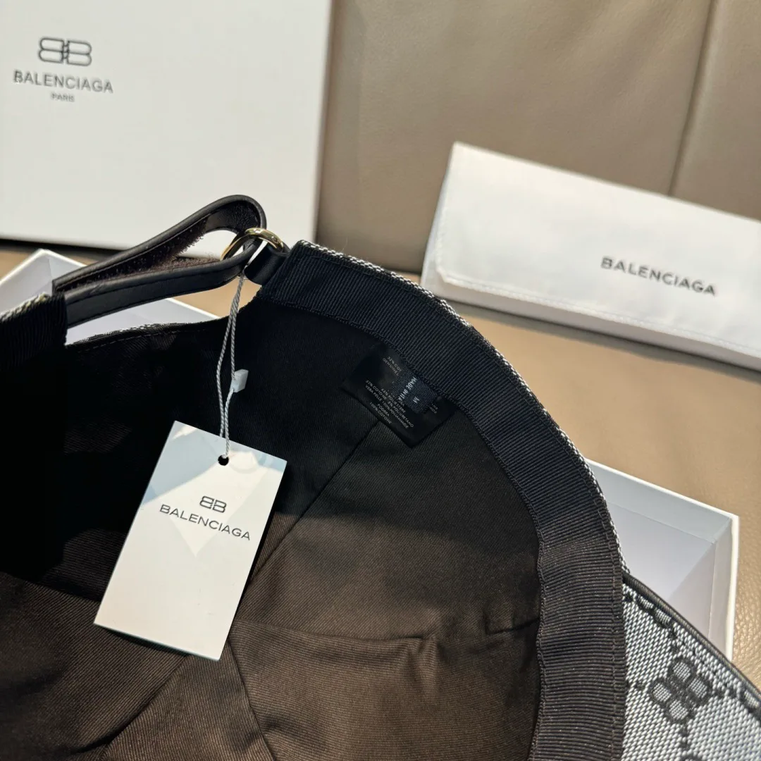 Головные Уборы Balenciaga 1701213
