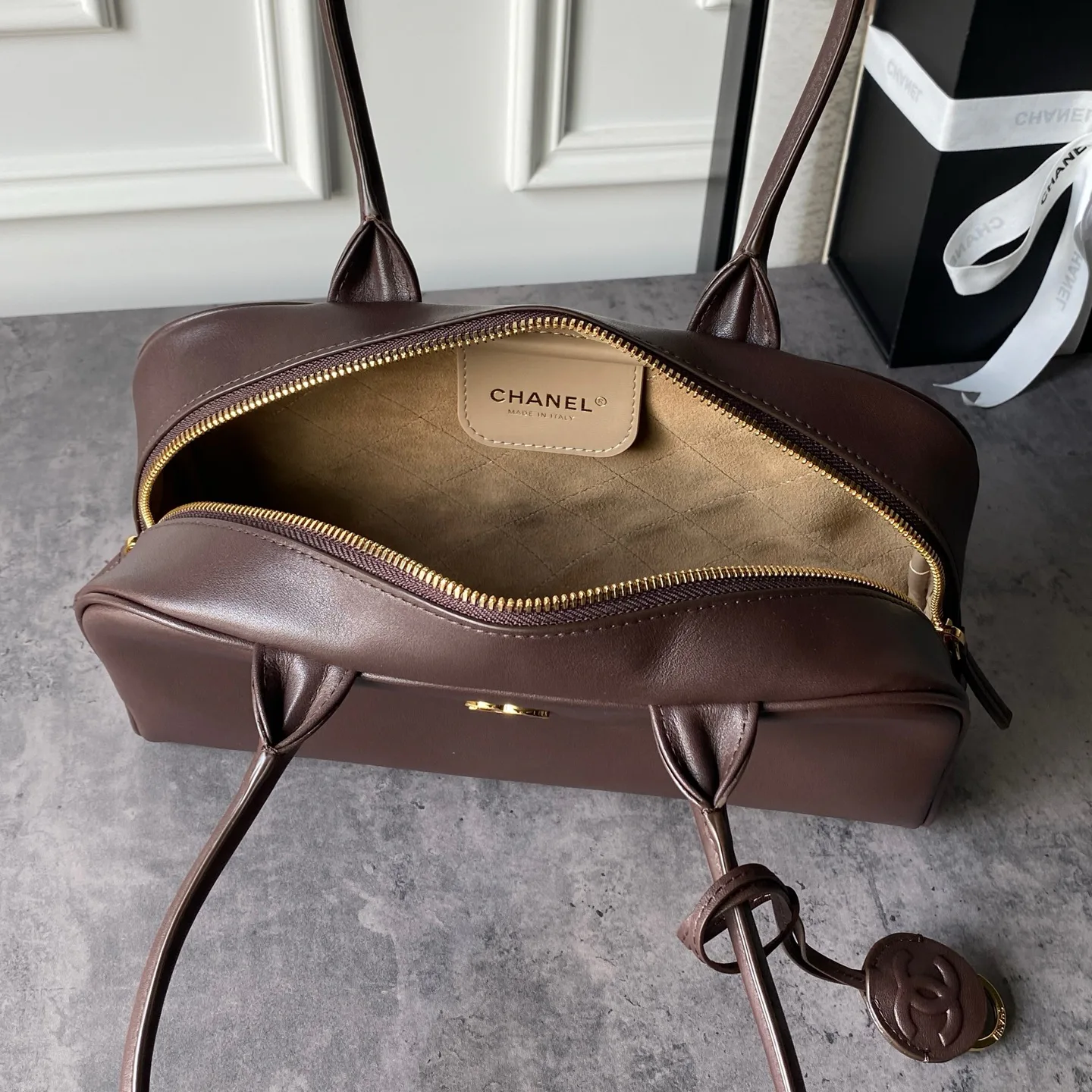 Классические Сумки Женские Chanel 18207876