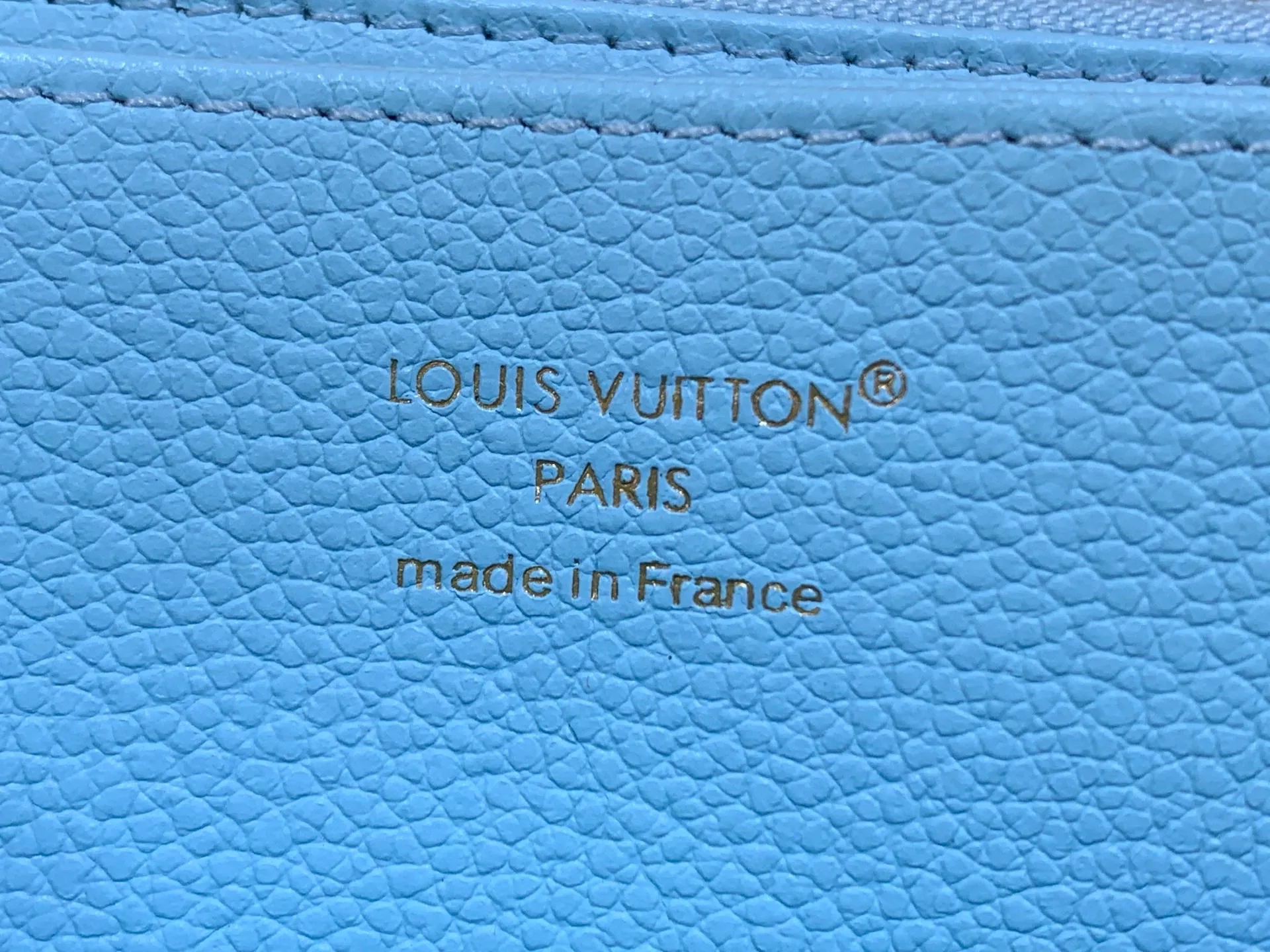 Клатчи Женские Louis Vuitton 13455881