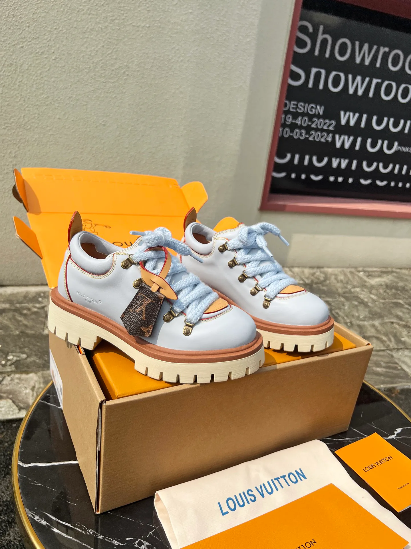 Ботинки Женские Louis Vuitton 836994