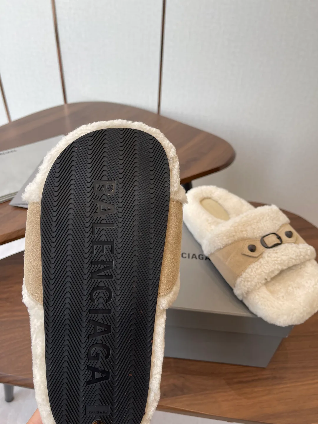 Тапочки Женские Balenciaga 170575