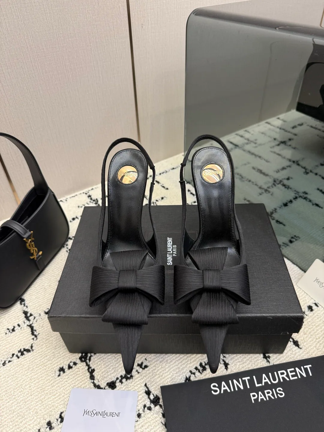 Босоножки Женские Saint Laurent 19633411