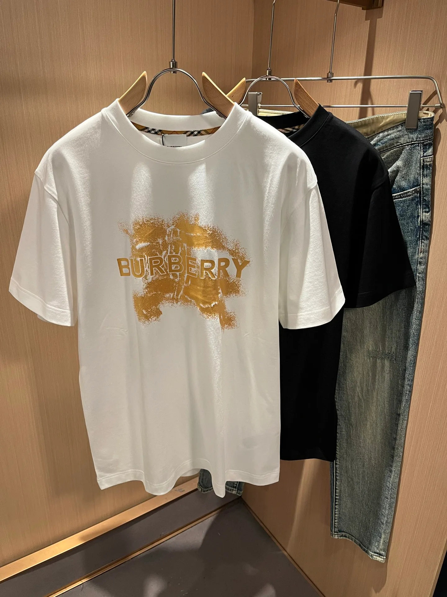 Футболки Женские Burberry 10242326