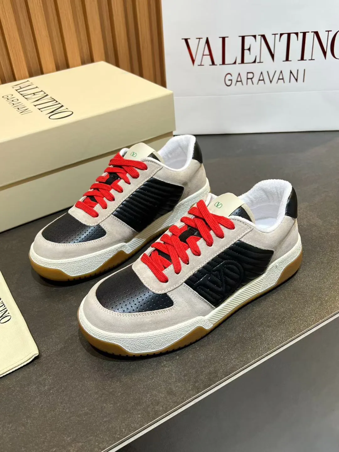 Кроссовки Женские Valentino 9699666