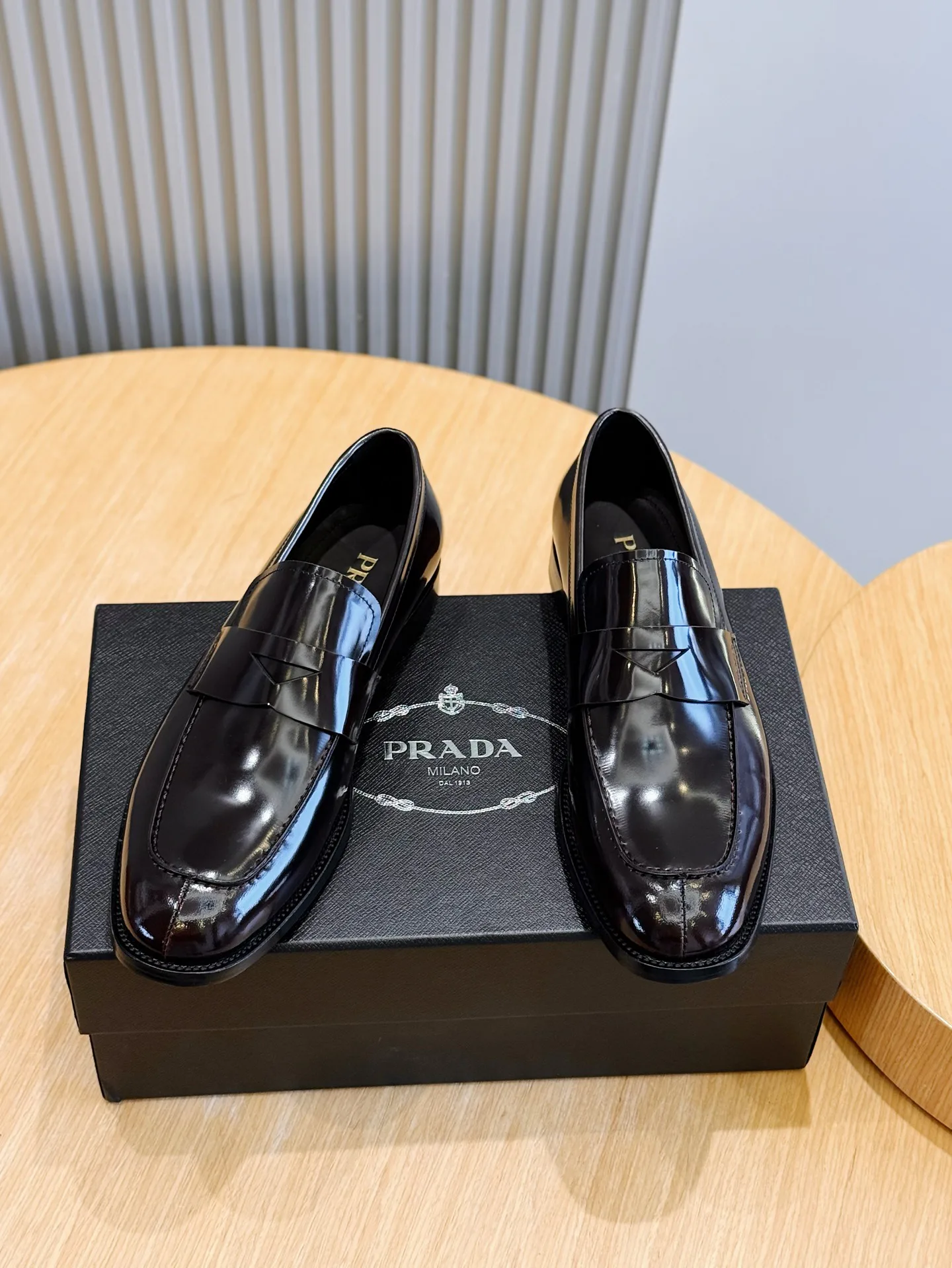 Лоферы И Туфли Мужские Prada 18139696