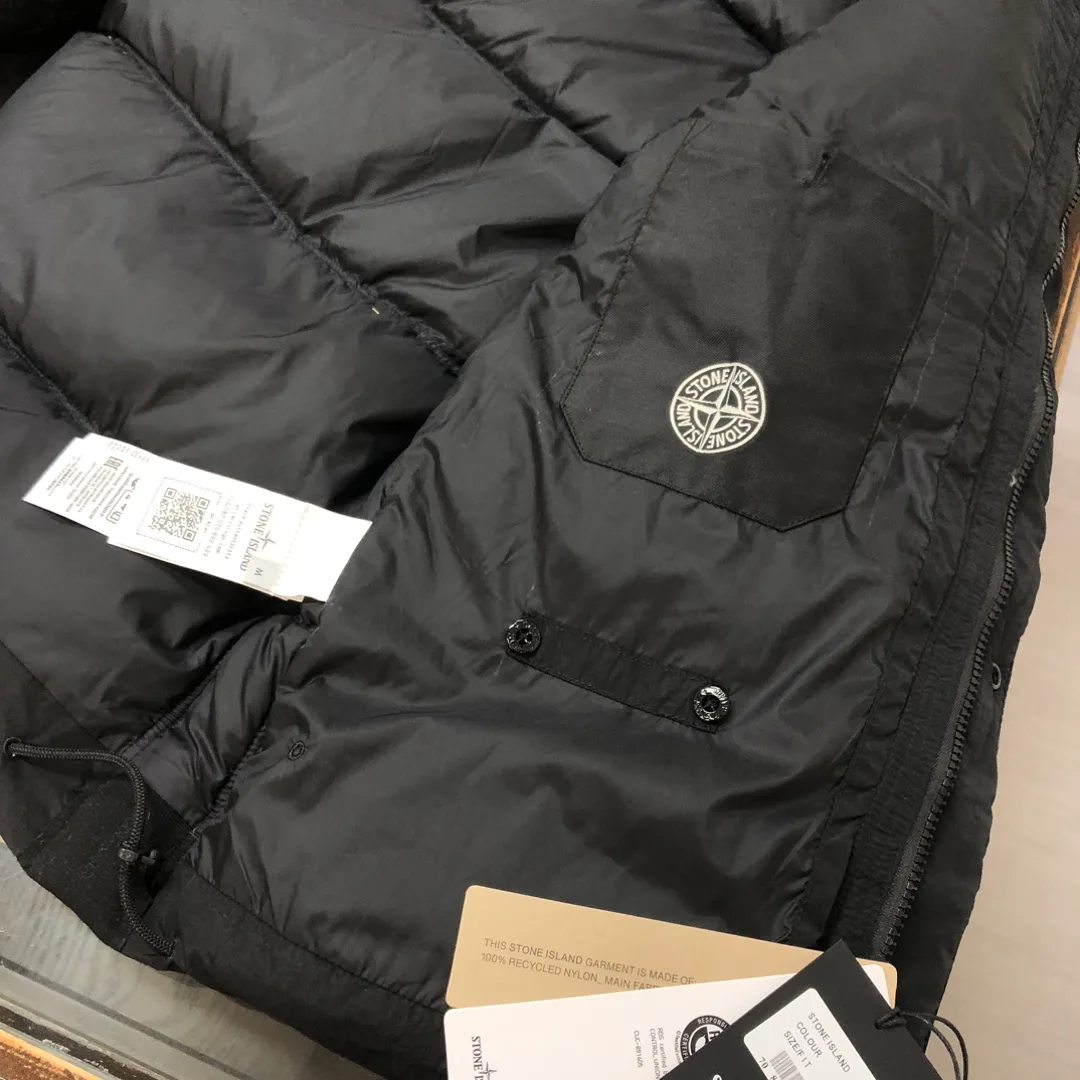 Куртки И Пуховики Женские Stone Island 18002084