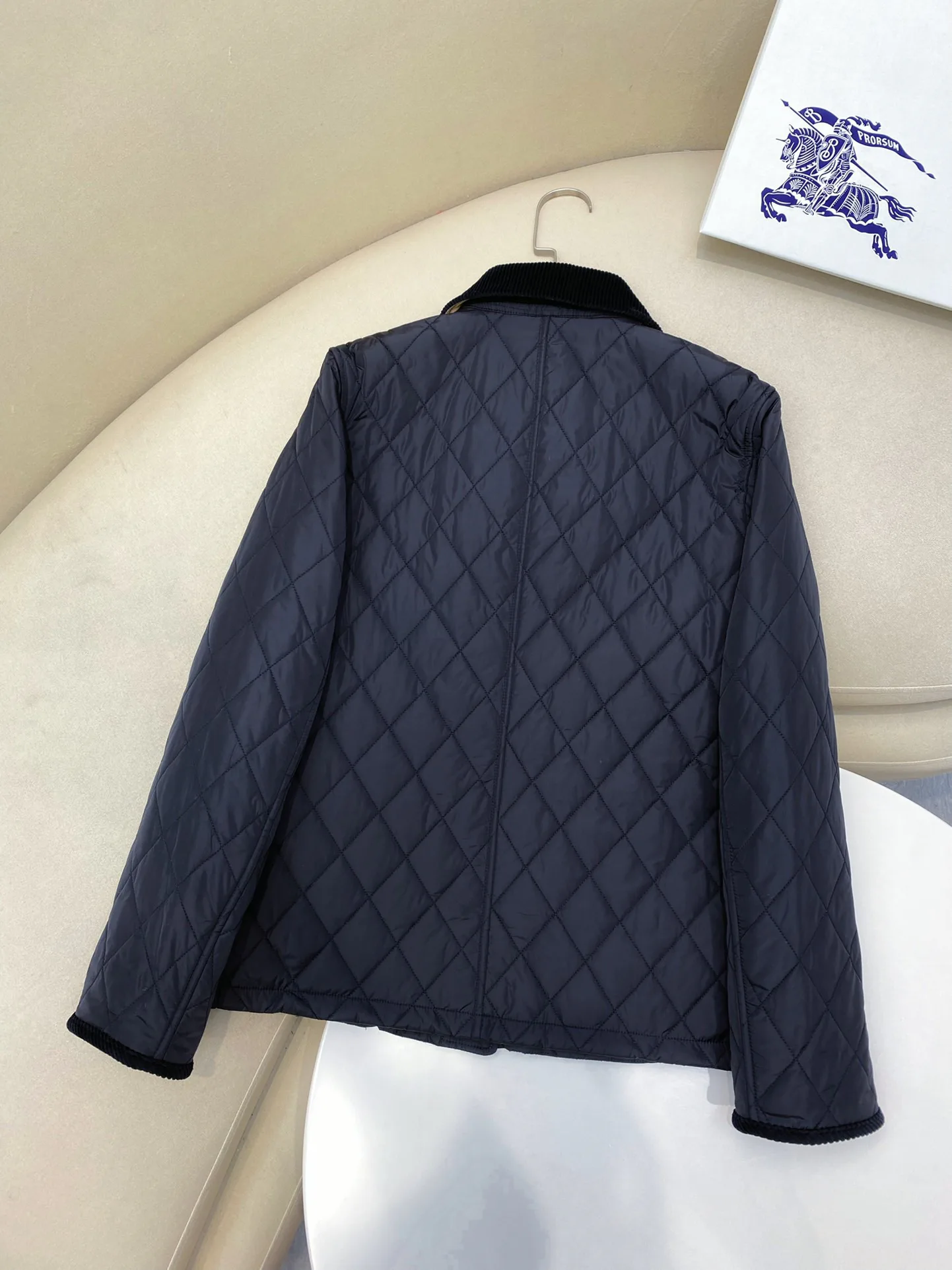 Куртки И Пуховики Женские Burberry 18140707