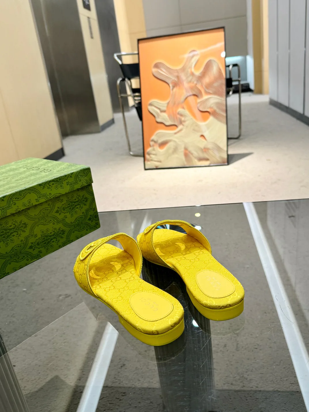 Шлепанцы Женские Gucci 11890953