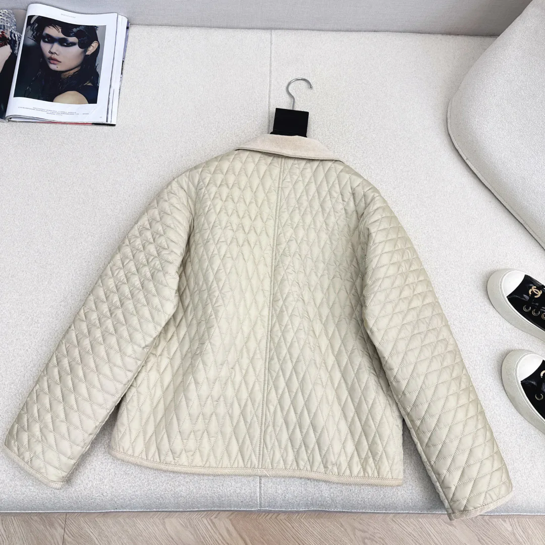 Куртки И Пуховики Женские Burberry 818856