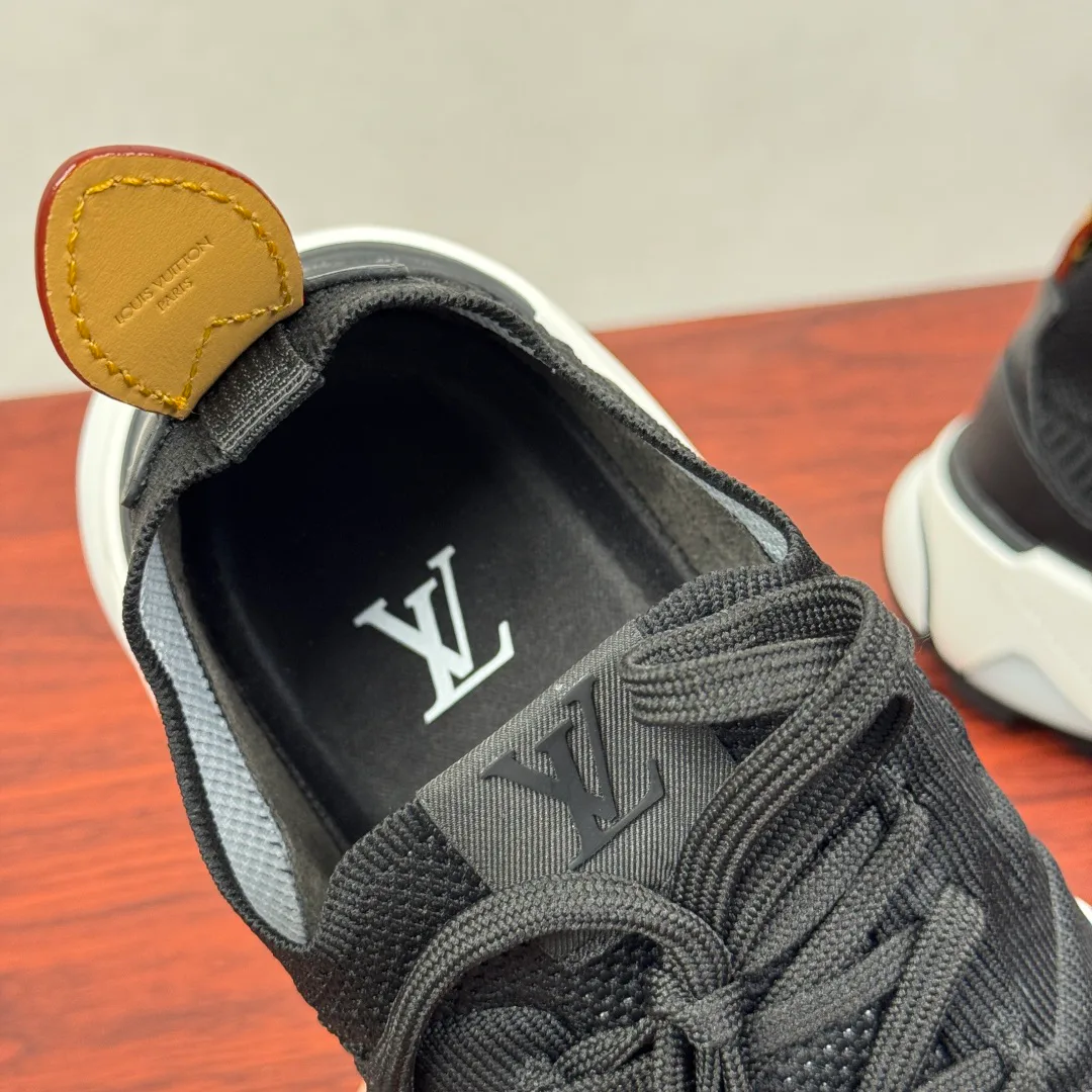 Кроссовки Мужские Louis Vuitton 4898728
