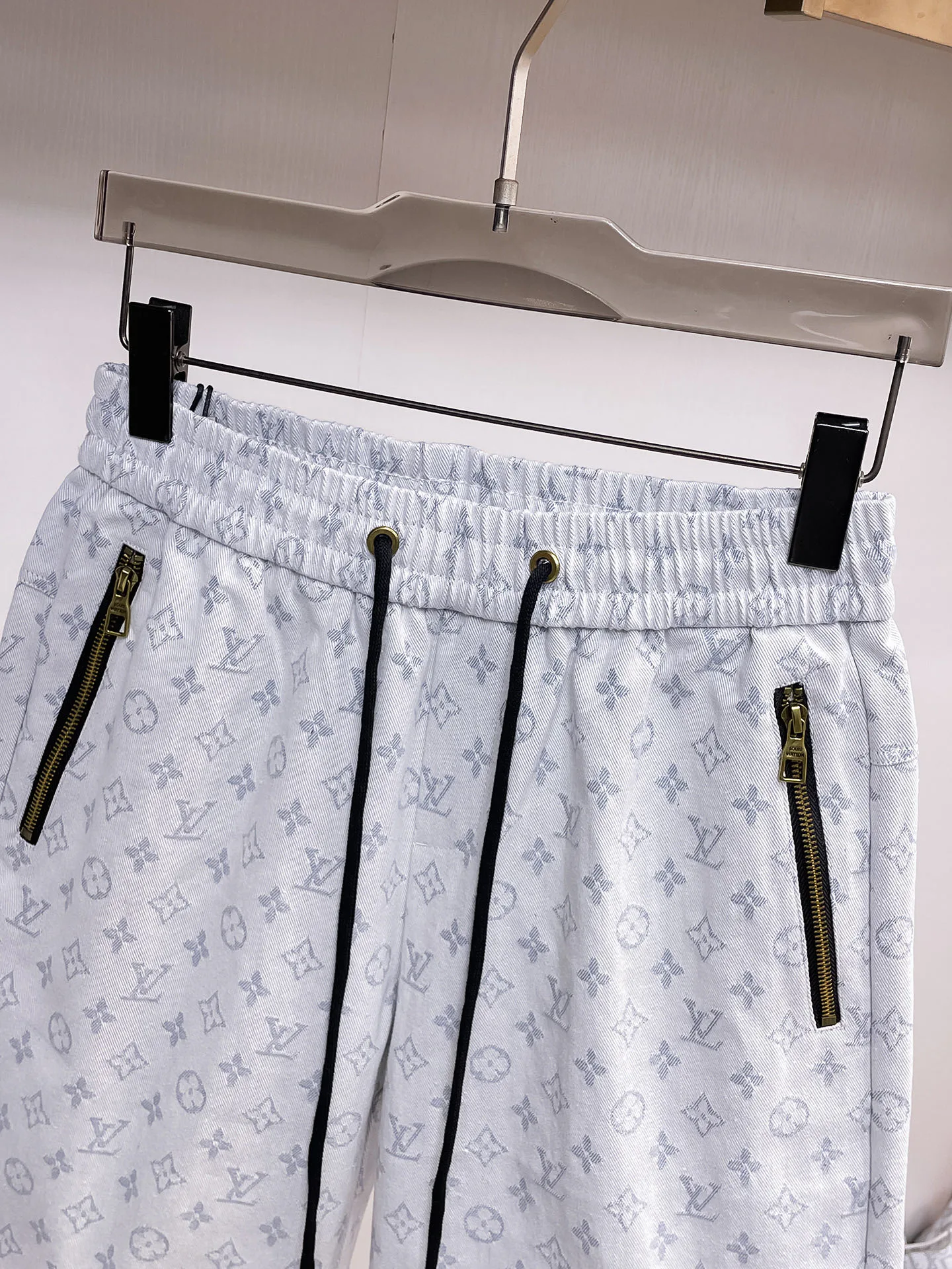 Шорты Мужские Louis Vuitton 13417577