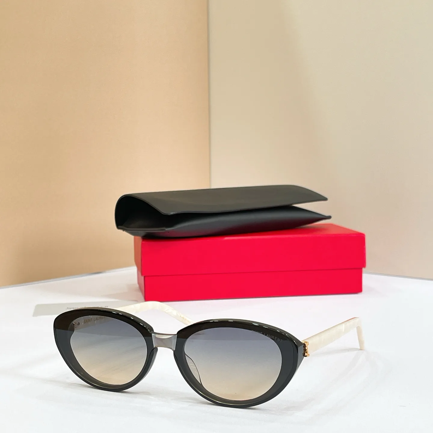 Очки Saint Laurent 17495955
