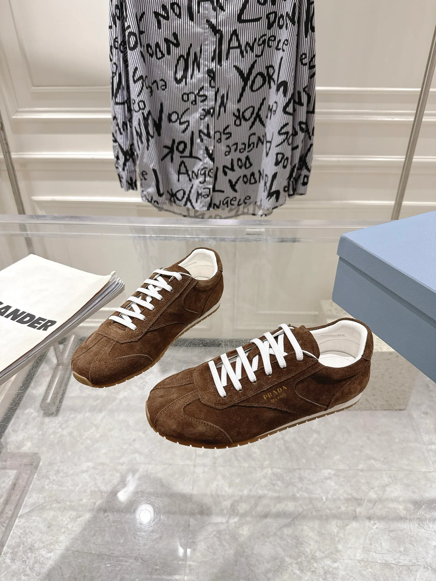 Кроссовки Женские Prada 18508348