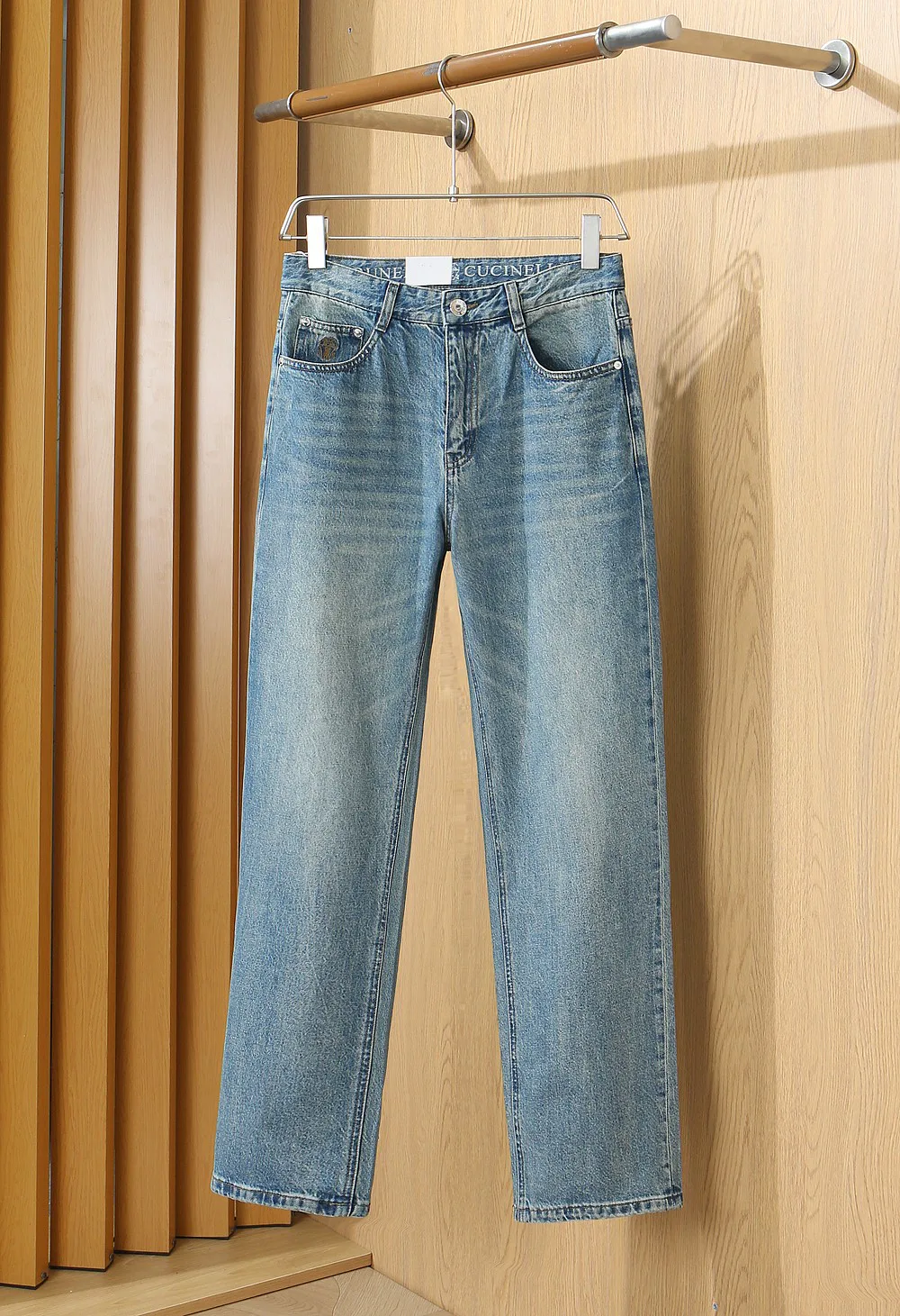 Джинсы Мужские Brunello Cucinelli 17904870