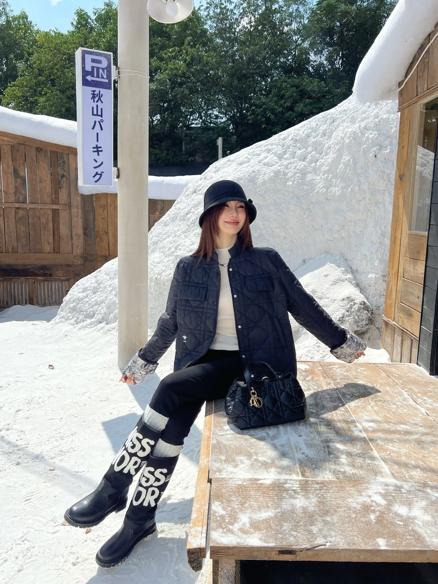 Куртки И Пуховики Женские Christian Dior 174149